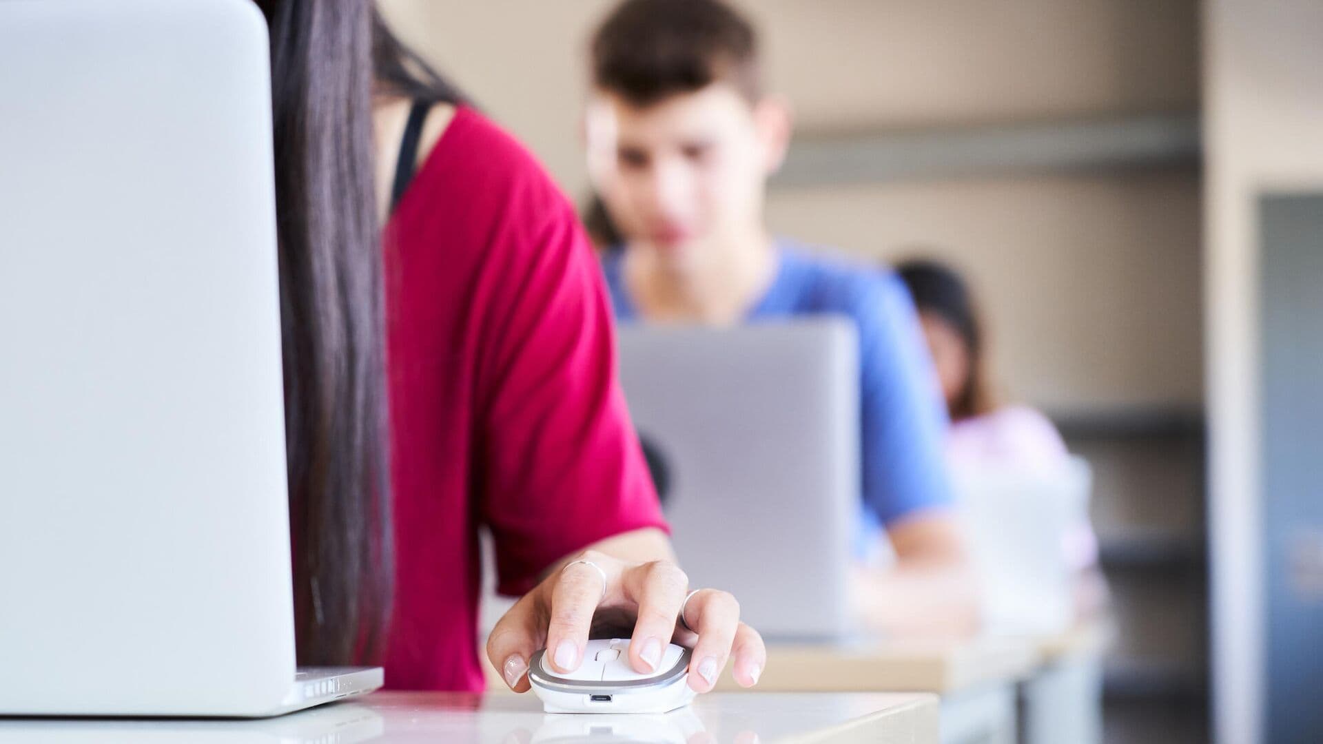 В школах не будут вводить второй иностранный язык