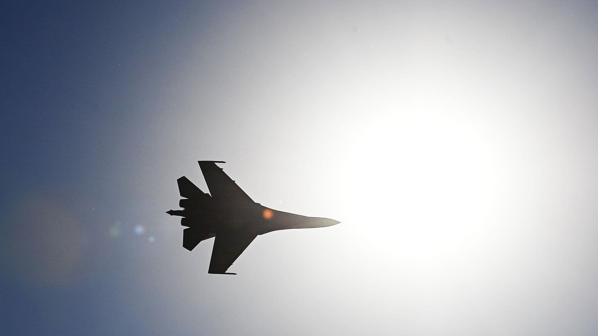 СМИ: норвежские F-35 сопроводили "Русских витязей" над Баренцевым морем