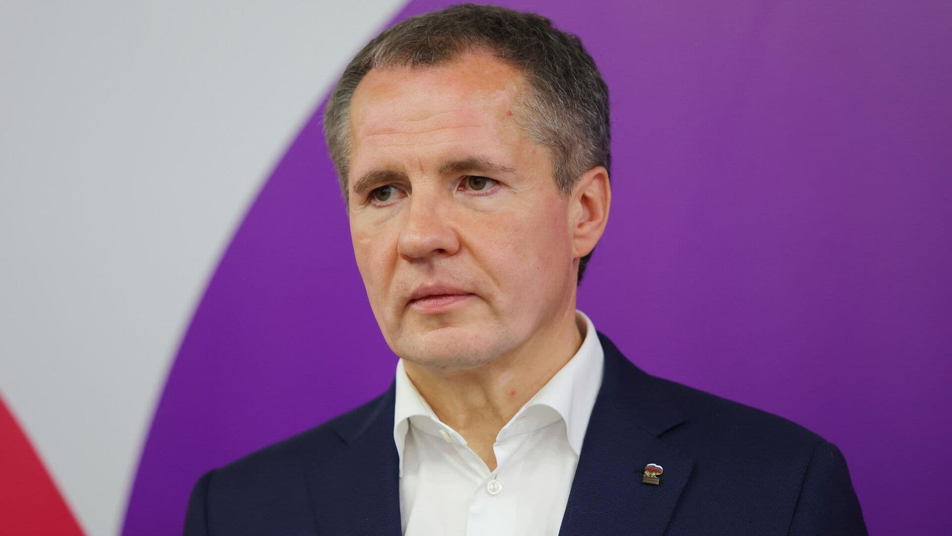 Гладков застрял в лифте во время блэкаута в Белгороде