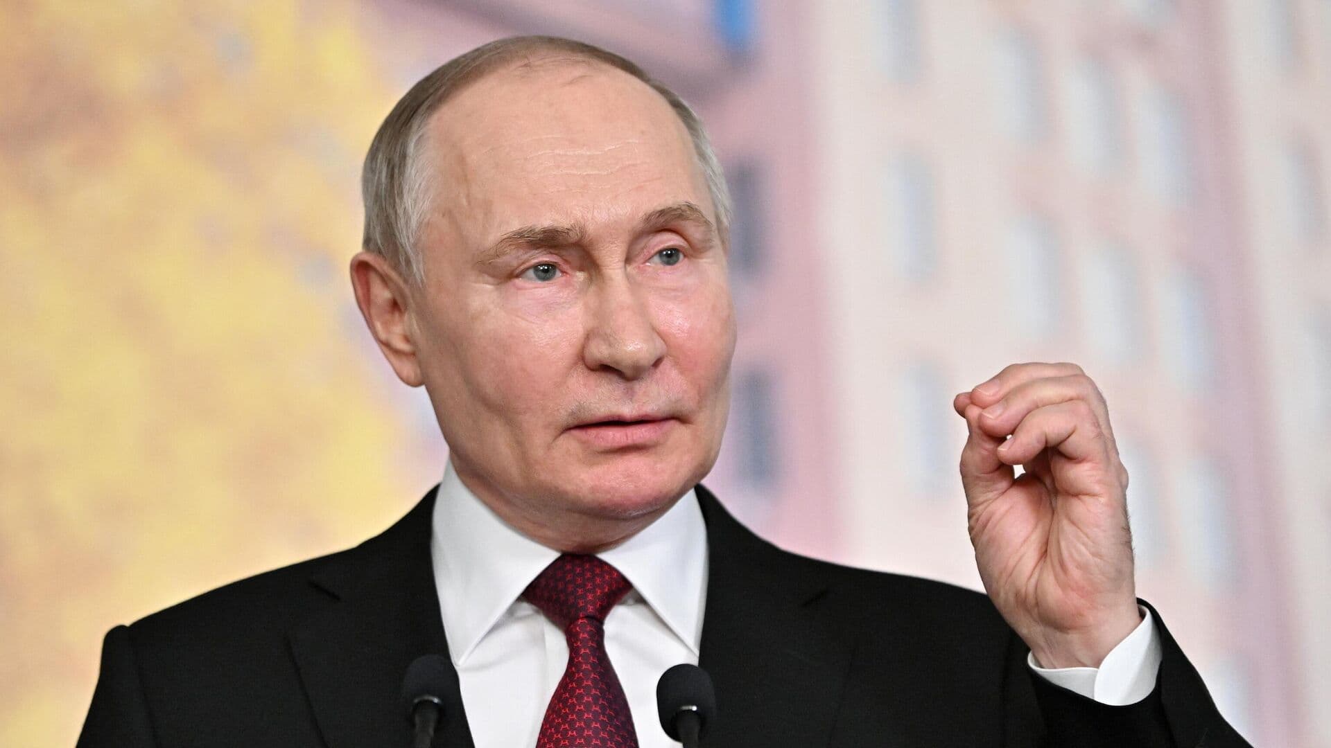 В Европе оценили значение визита Путина в Китай