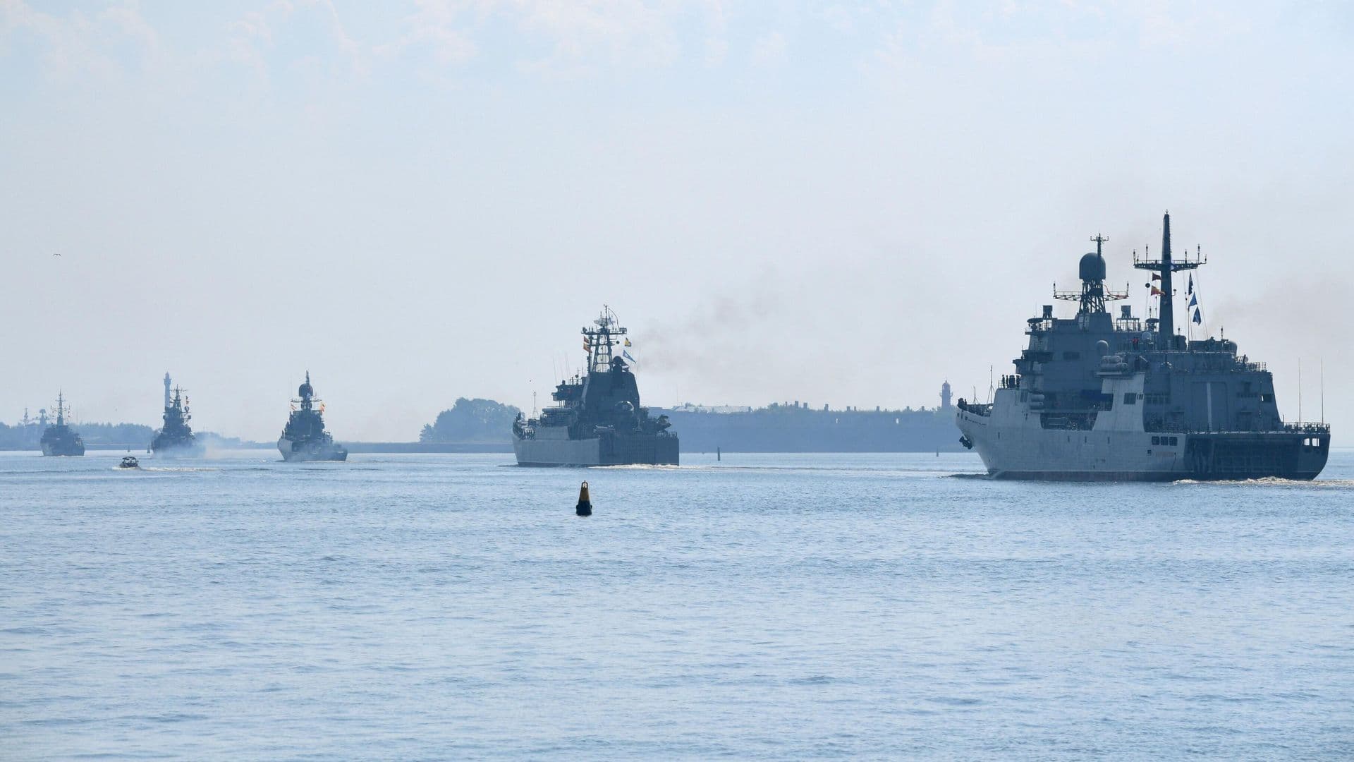 Для ВМФ России построят новейший надводный фрегат