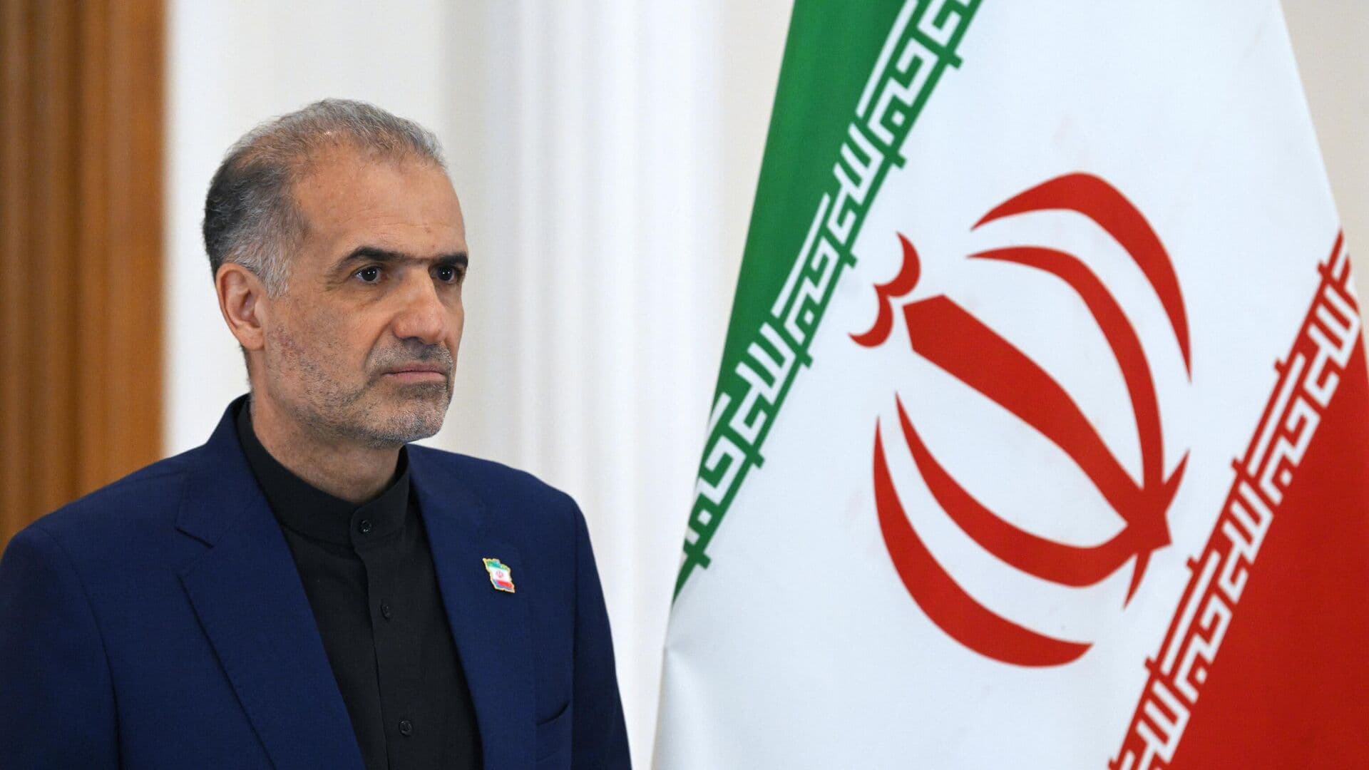 Иран намерен требовать от США компенсацию, заявил посол