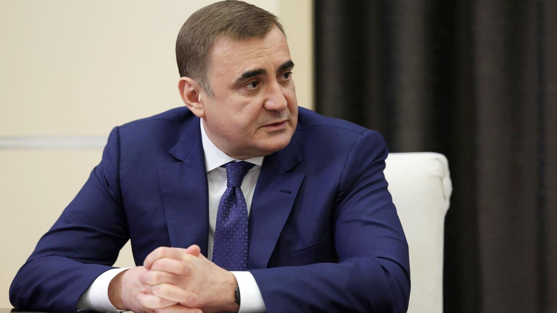 Развитие энергетики требует сбалансированного подхода, заявил Дюмин