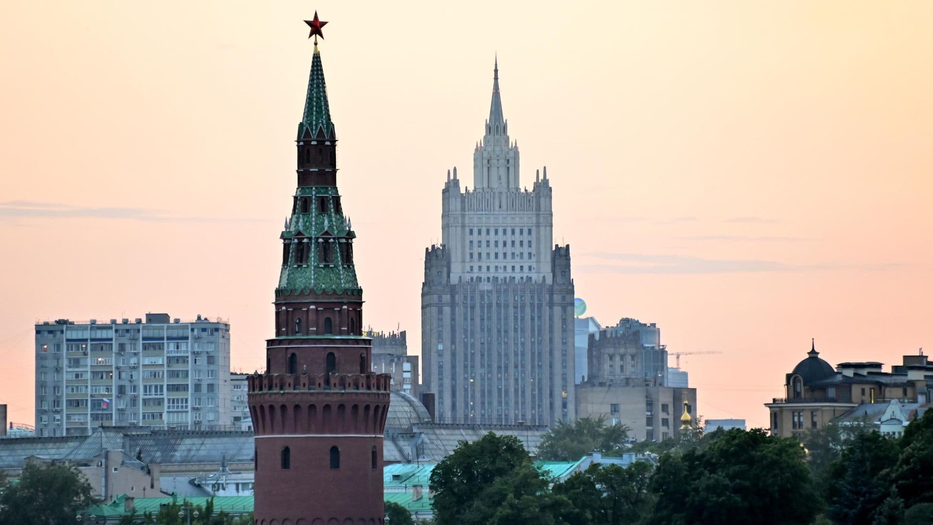 В МИД ответили на вопрос о возможных площадках для переговоров по Украине