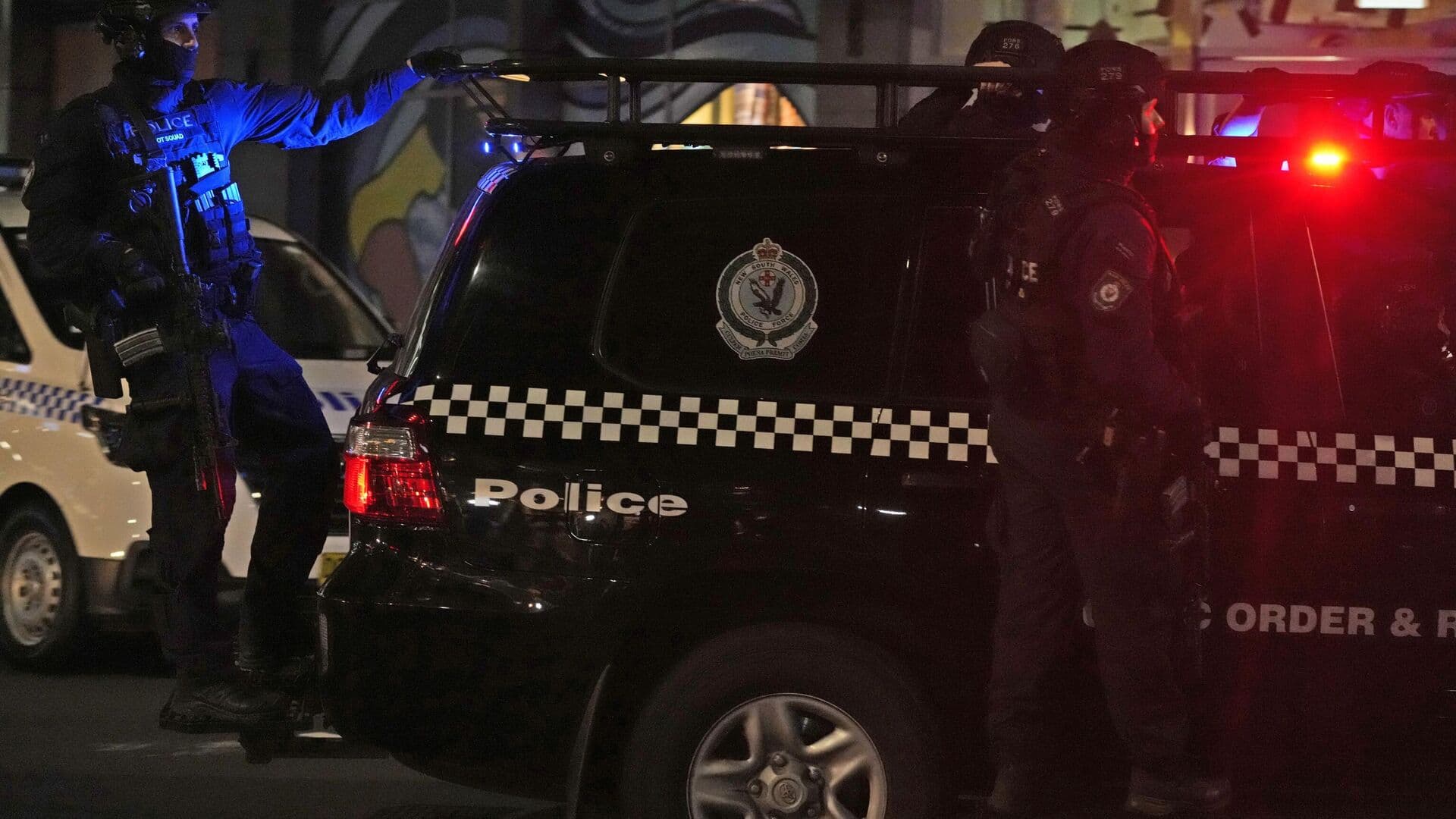 В Австралии суд выдвинул более ста обвинений против 13-летней девочки