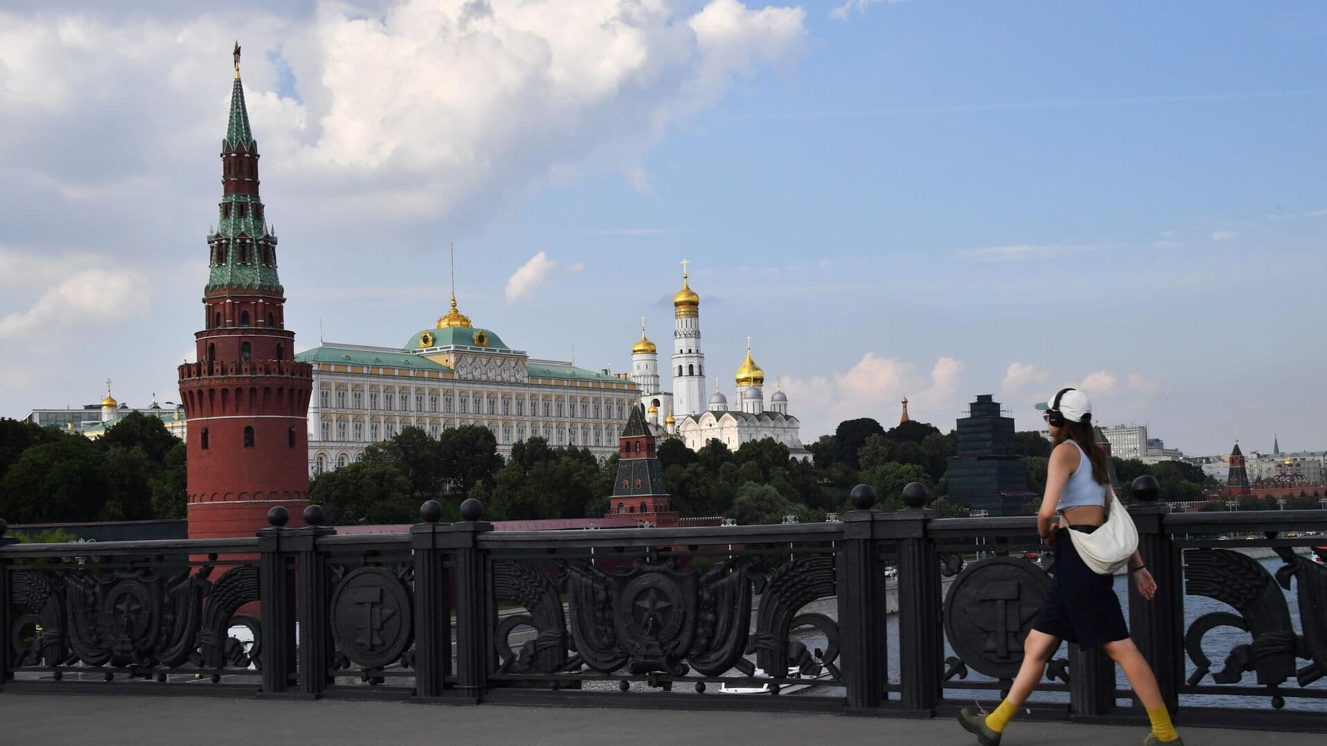 Песков обратился к международному сообществу после атаки ВСУ на Подмосковье