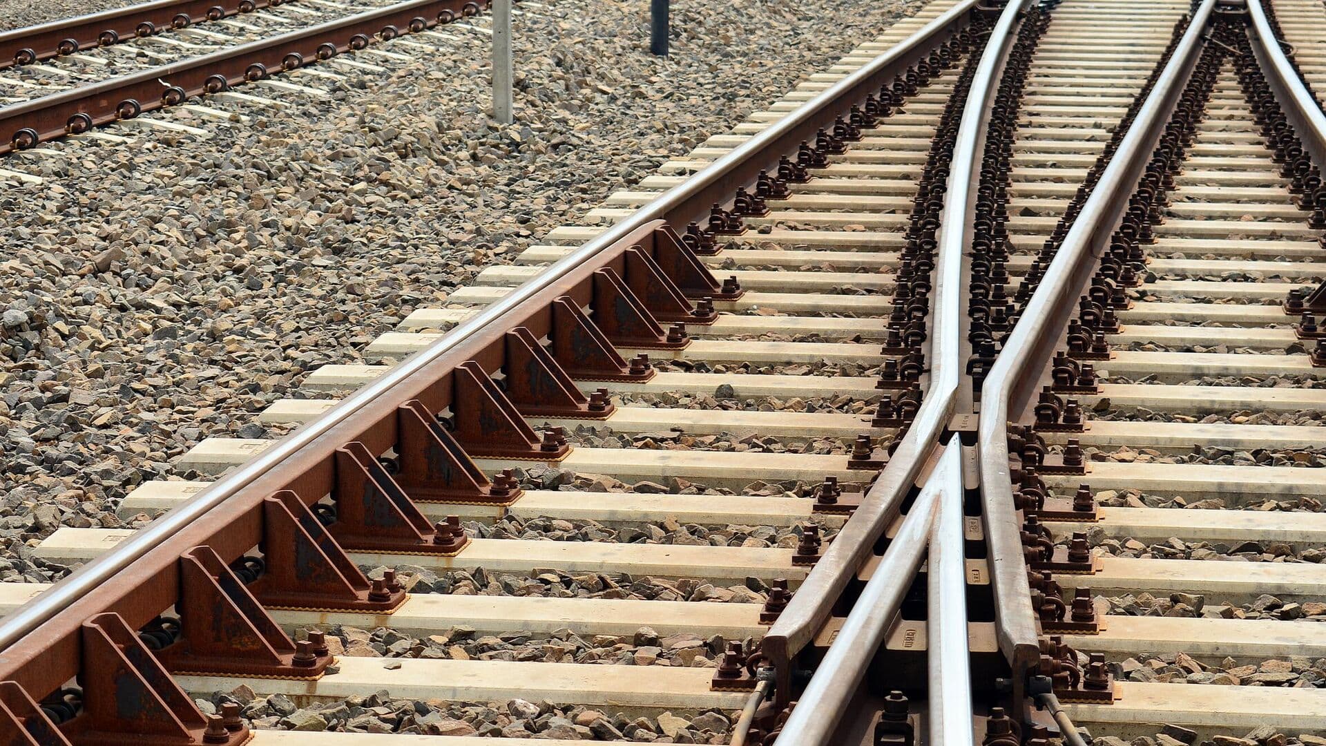 Ульяновский губернатор выехал на место схода вагонов пассажирского поезда