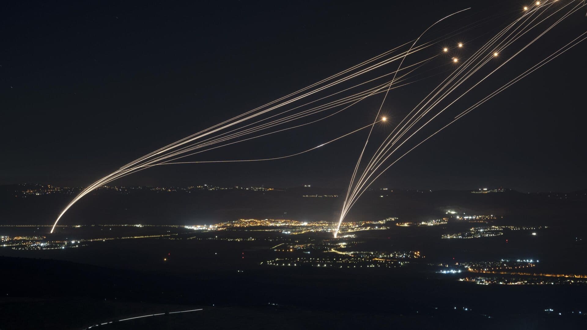 В Хайфе вновь объявили воздушную тревогу