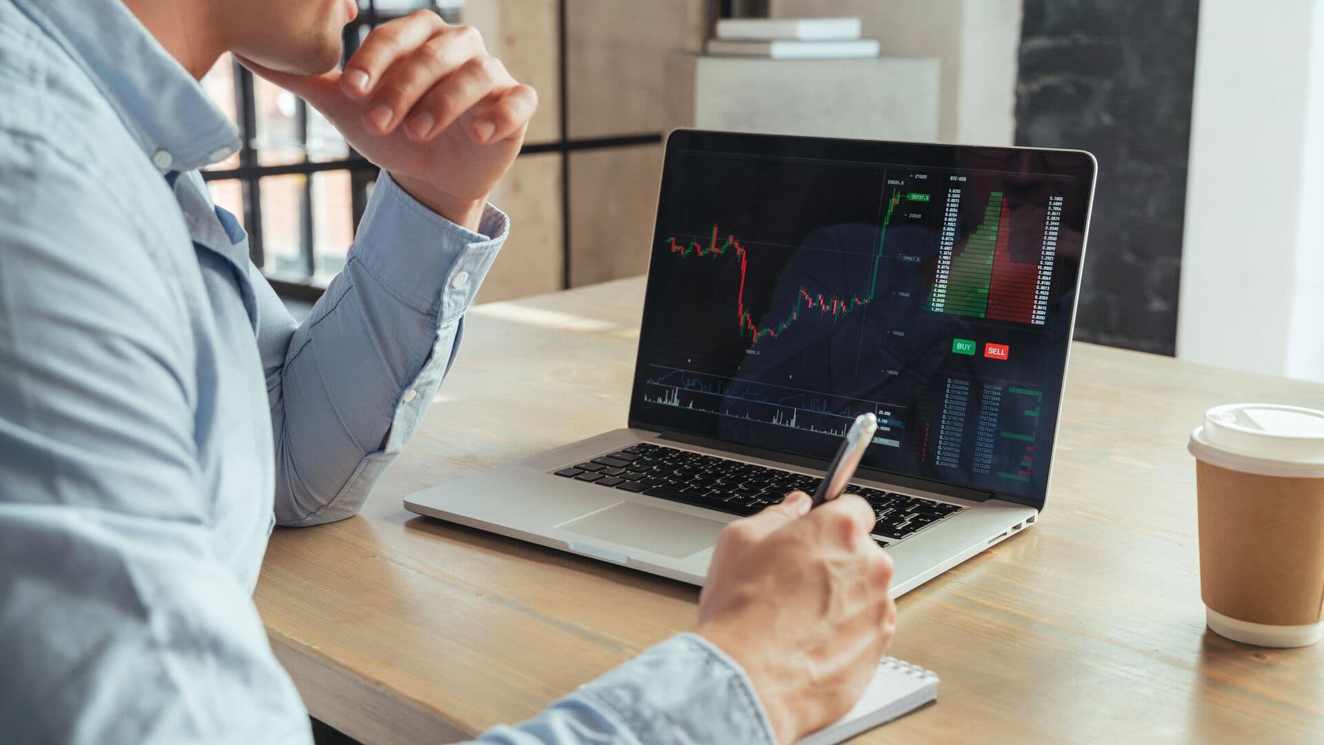 Брокер назвал признаки "разгона" цены акций в Telegram-каналах