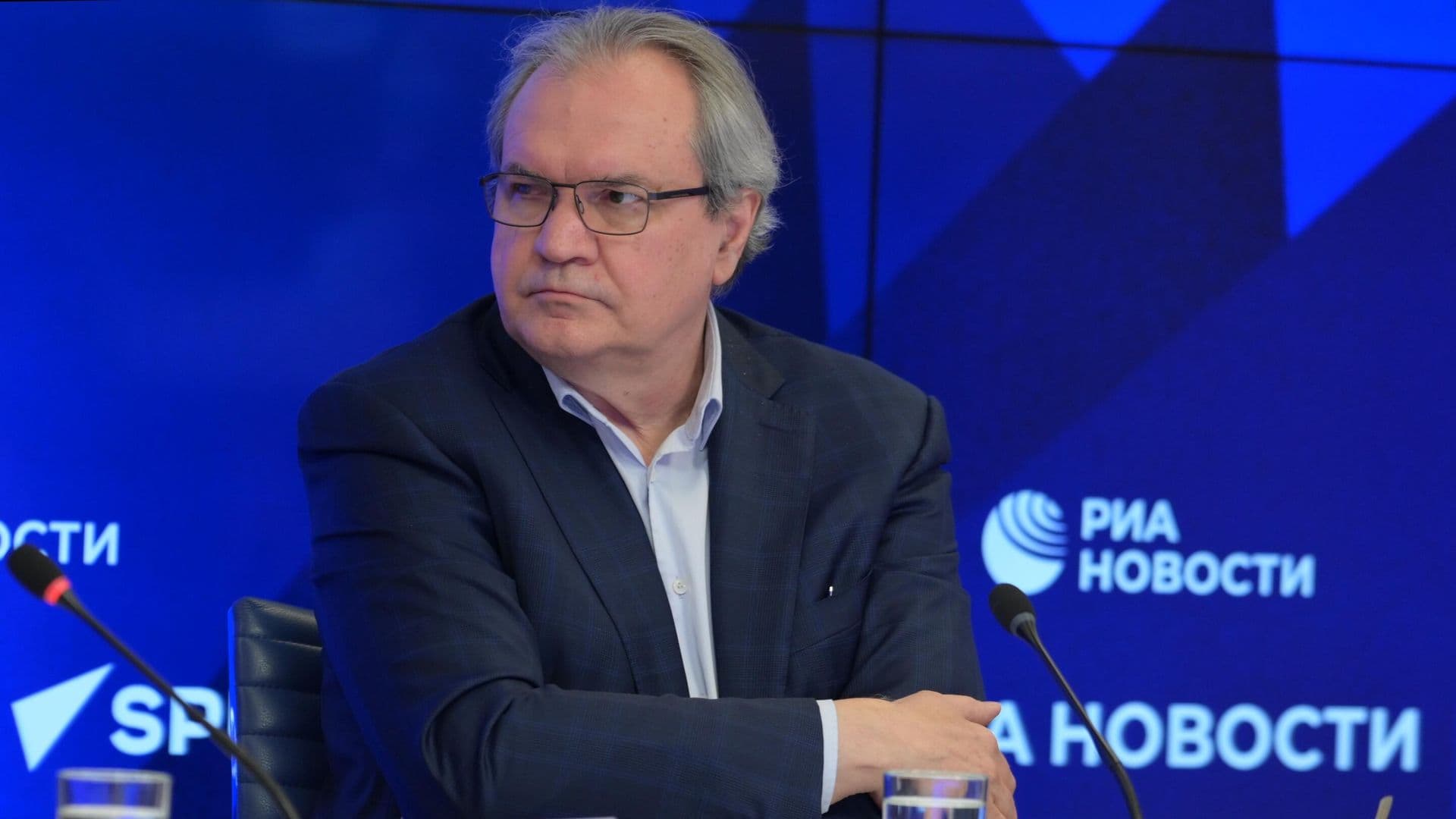 ООН периодически отвечает на доклады о преступлениях Киева, сказал Фадеев