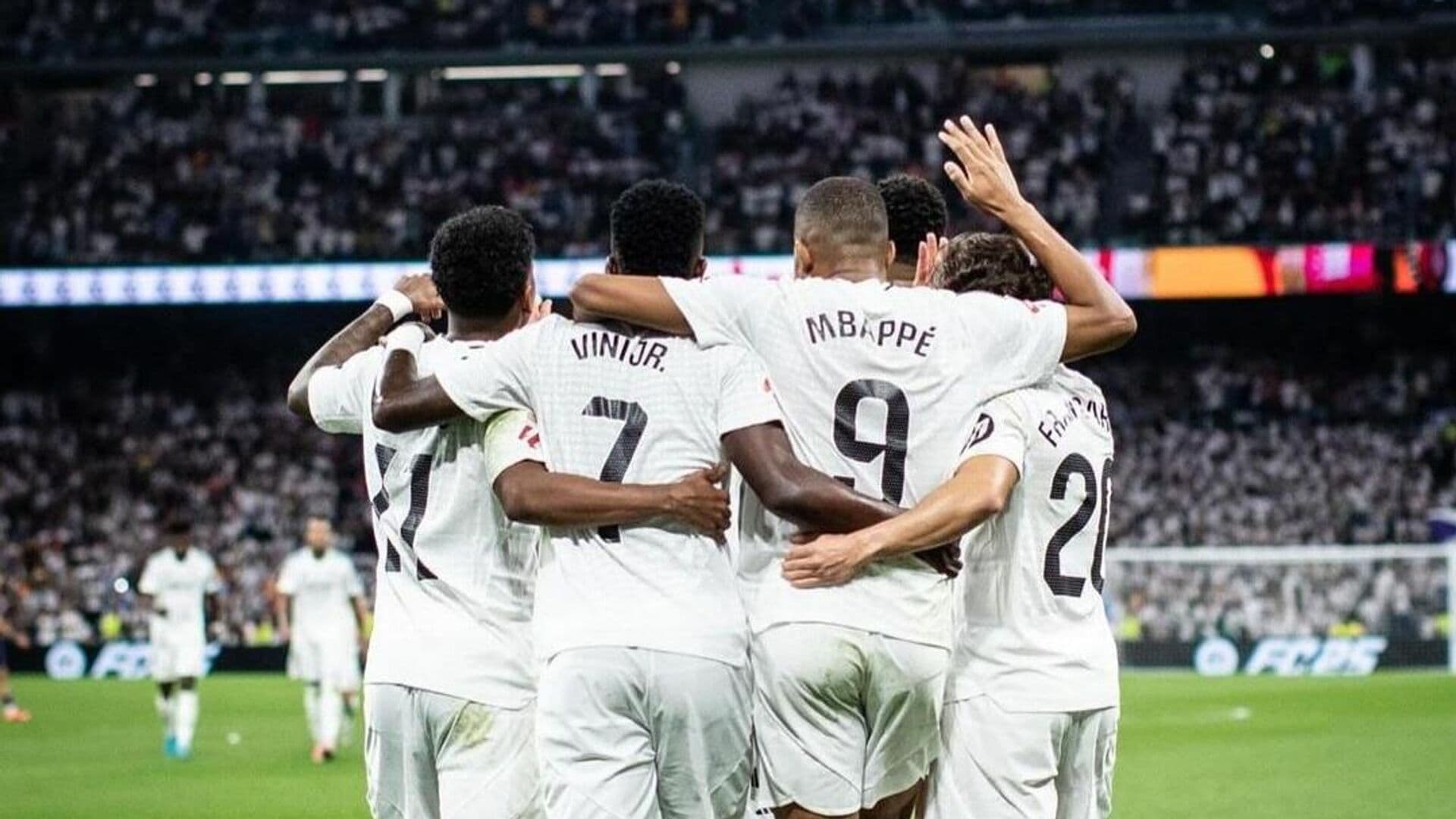 Зидан может вернуться на пост главного тренера "Реала", пишут СМИ