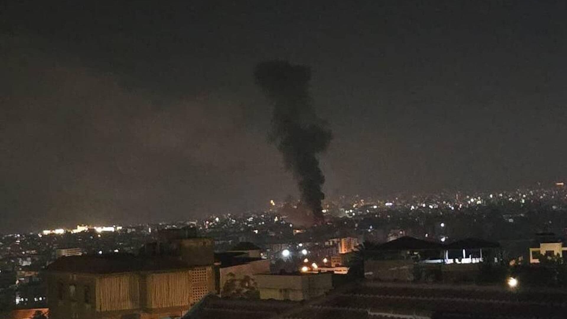 Израиль нанес авиаудар по лагерю беженцев в Ливане, пишут СМИ