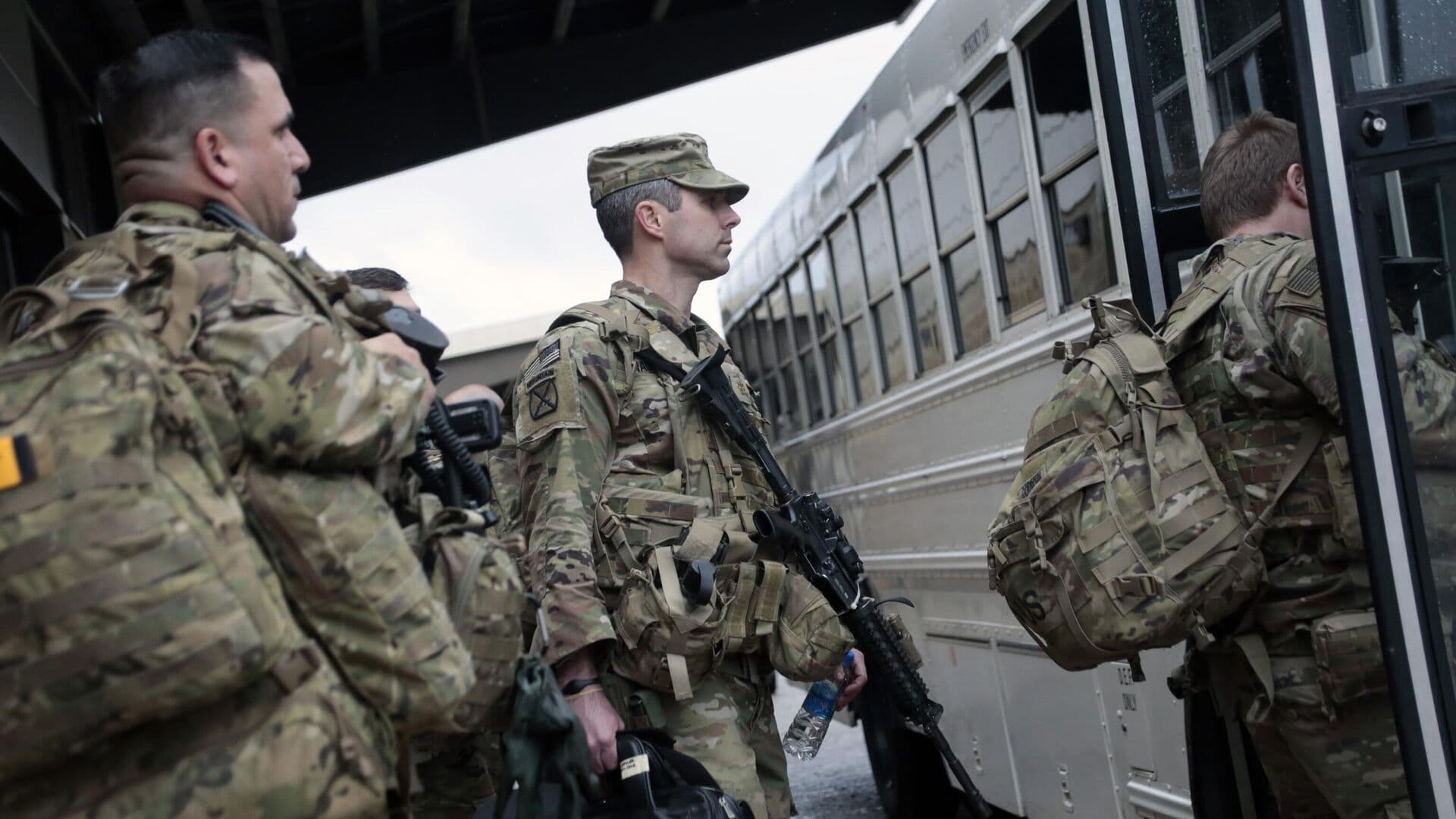 Экс-главком НАТО назвал сценарии возможной атаки на Иран