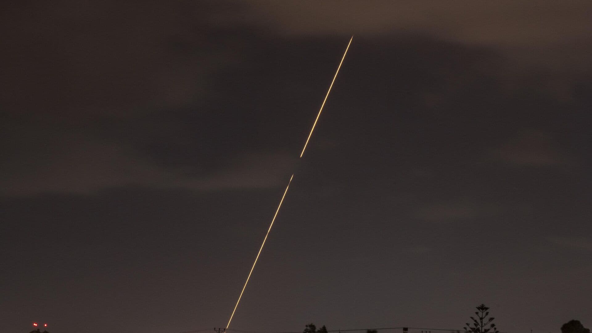 Израиль зафиксировал новый запуск ракет из Ирана