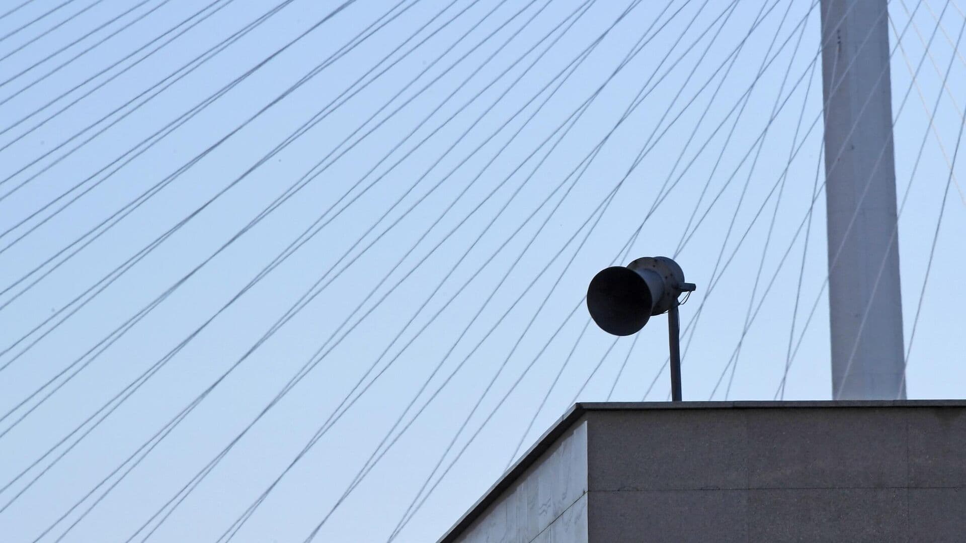 В Новороссийске включили сирены оповещения из-за угрозы атаки БПЛА