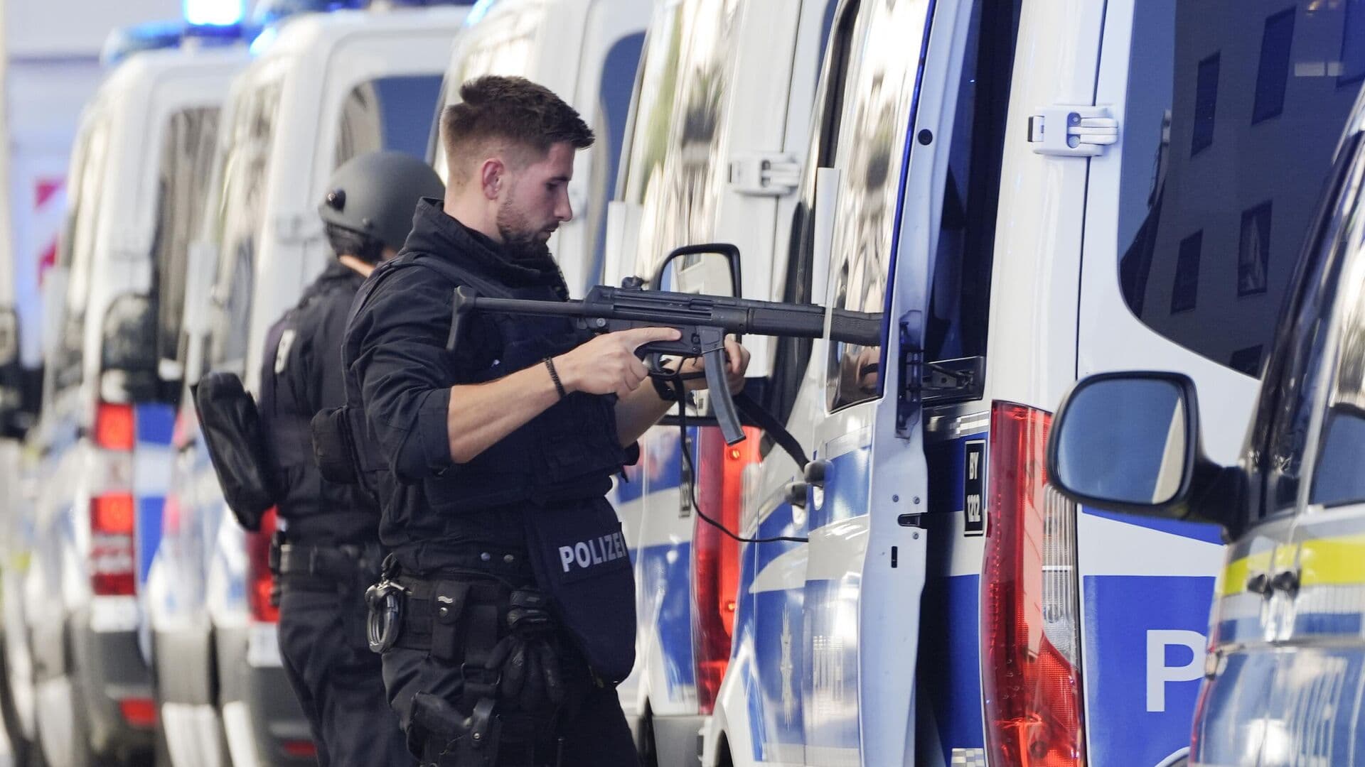 Тысячи человек вышли на пасхальные антивоенные марши в Германии