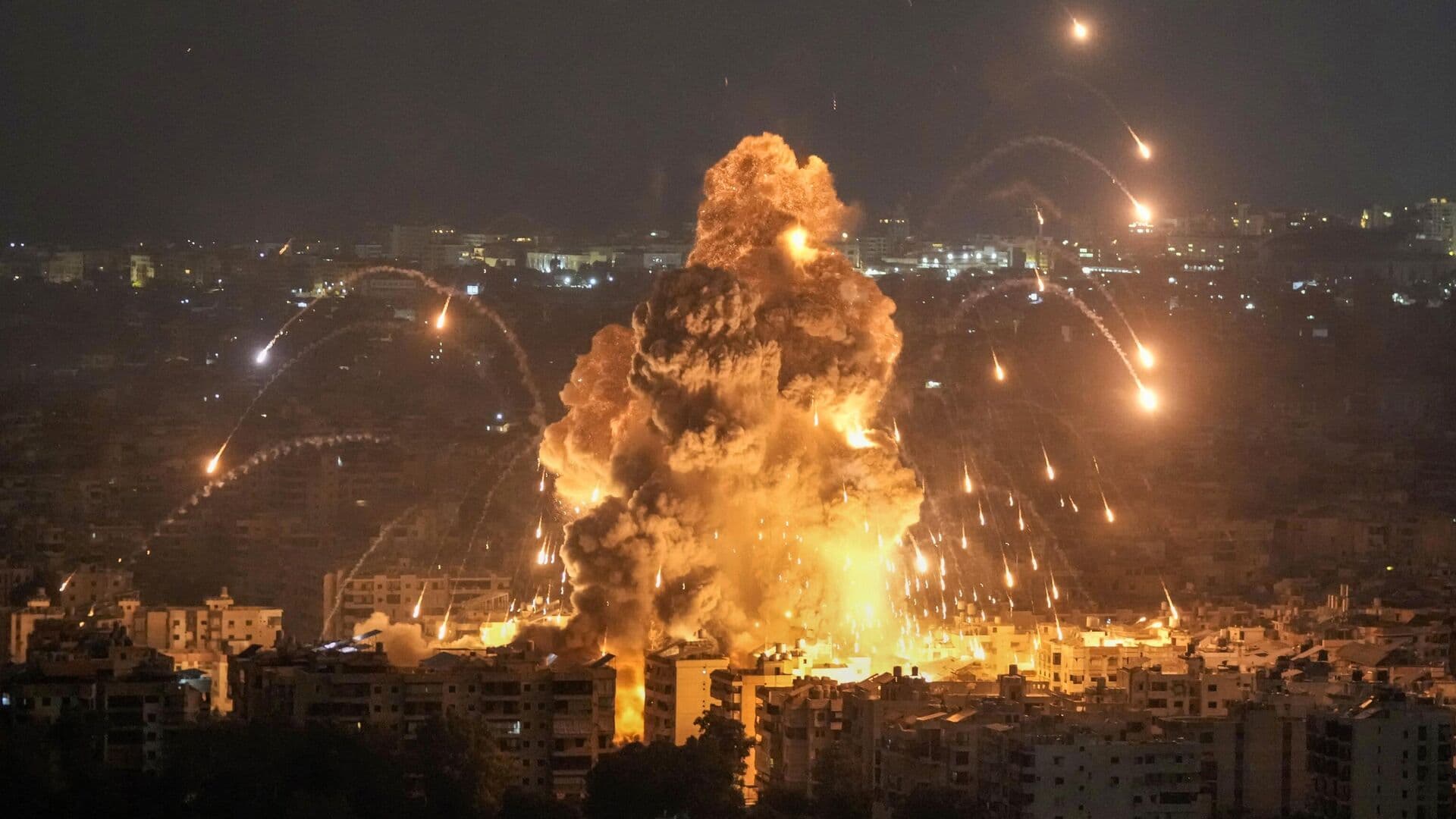 Армия Израиля сообщила о нанесении ударов по целям в Бейруте