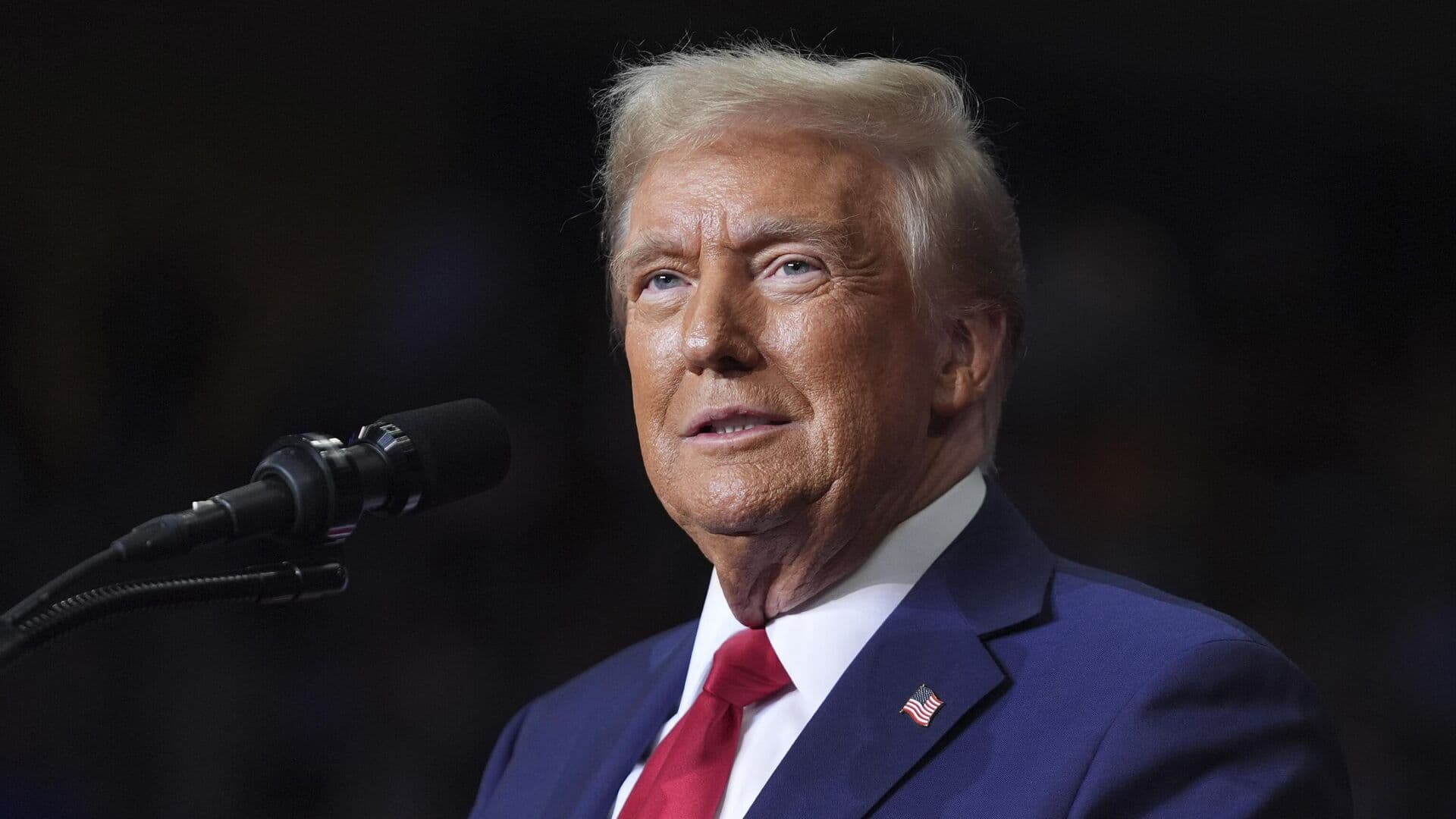 Трамп заявил, что США стали больше, лучше и богаче