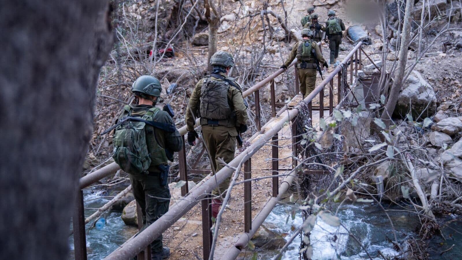 В Армии Израиля заявили, что действуют в Ливане в режиме обороны