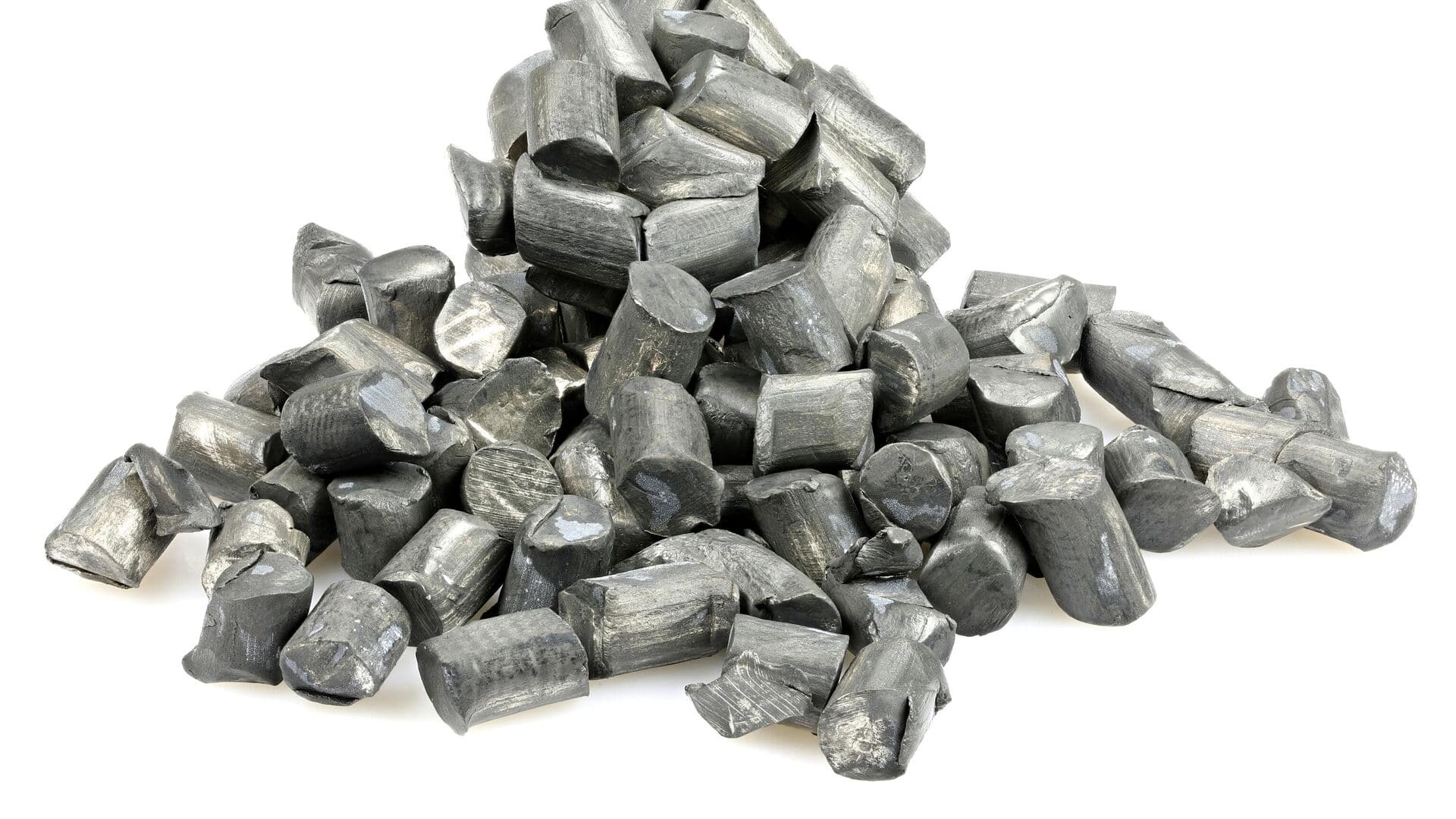 Россия впервые за 20 лет открыла новые запасы лития, заявил Патрушев