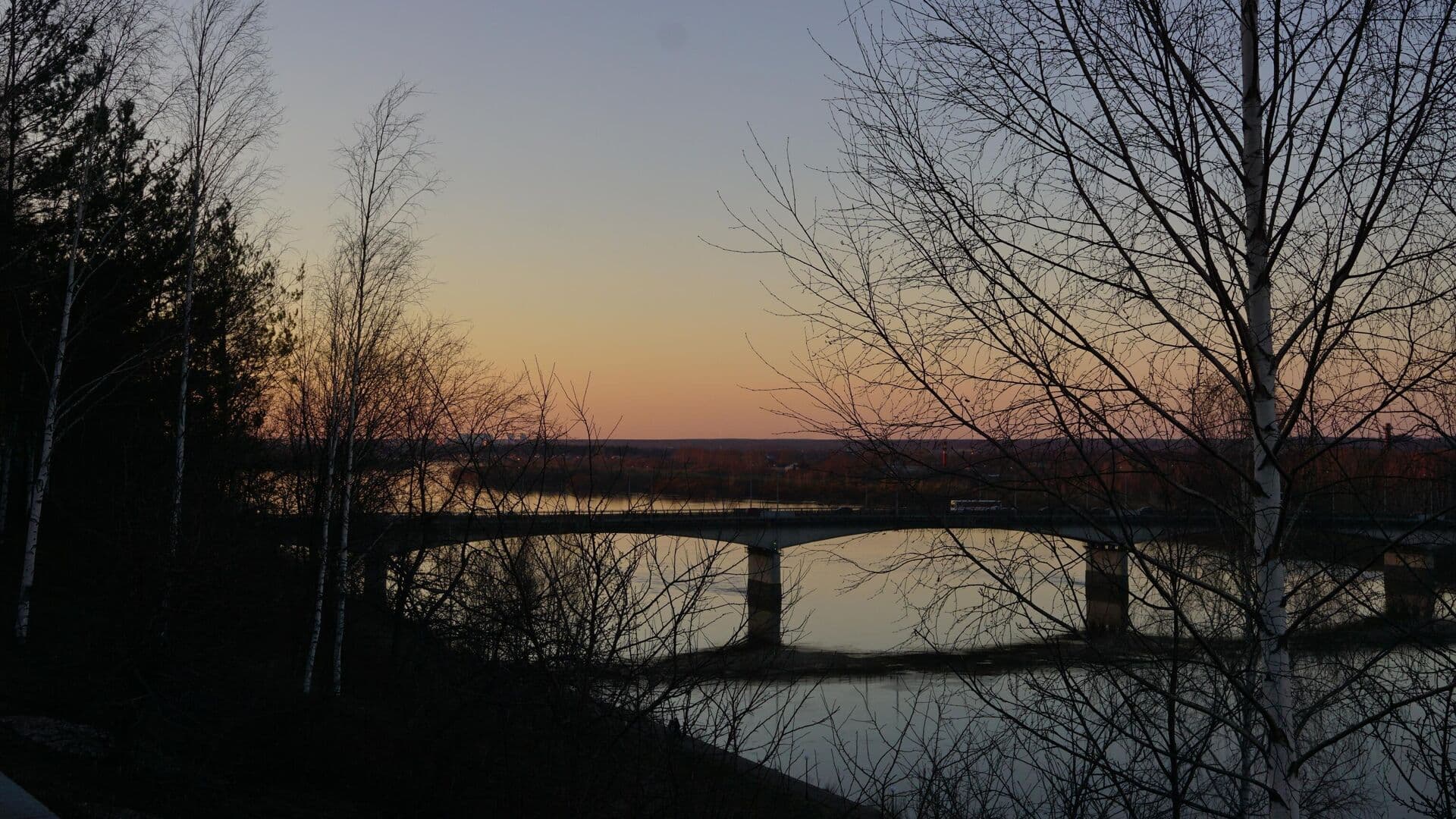 Жителей трех регионов предупредили об аномально теплой погоде