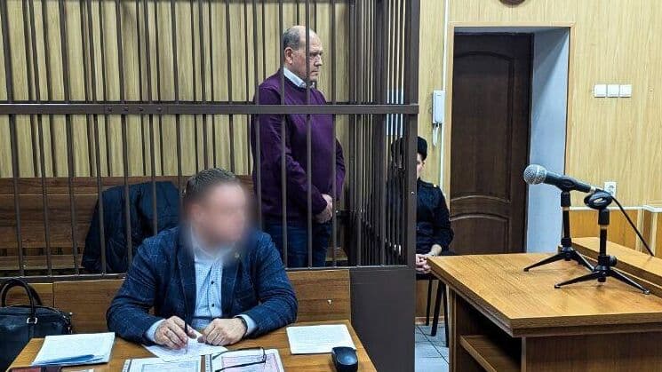 Экс-главу минздрава Владимирской области приговорили к пяти годам