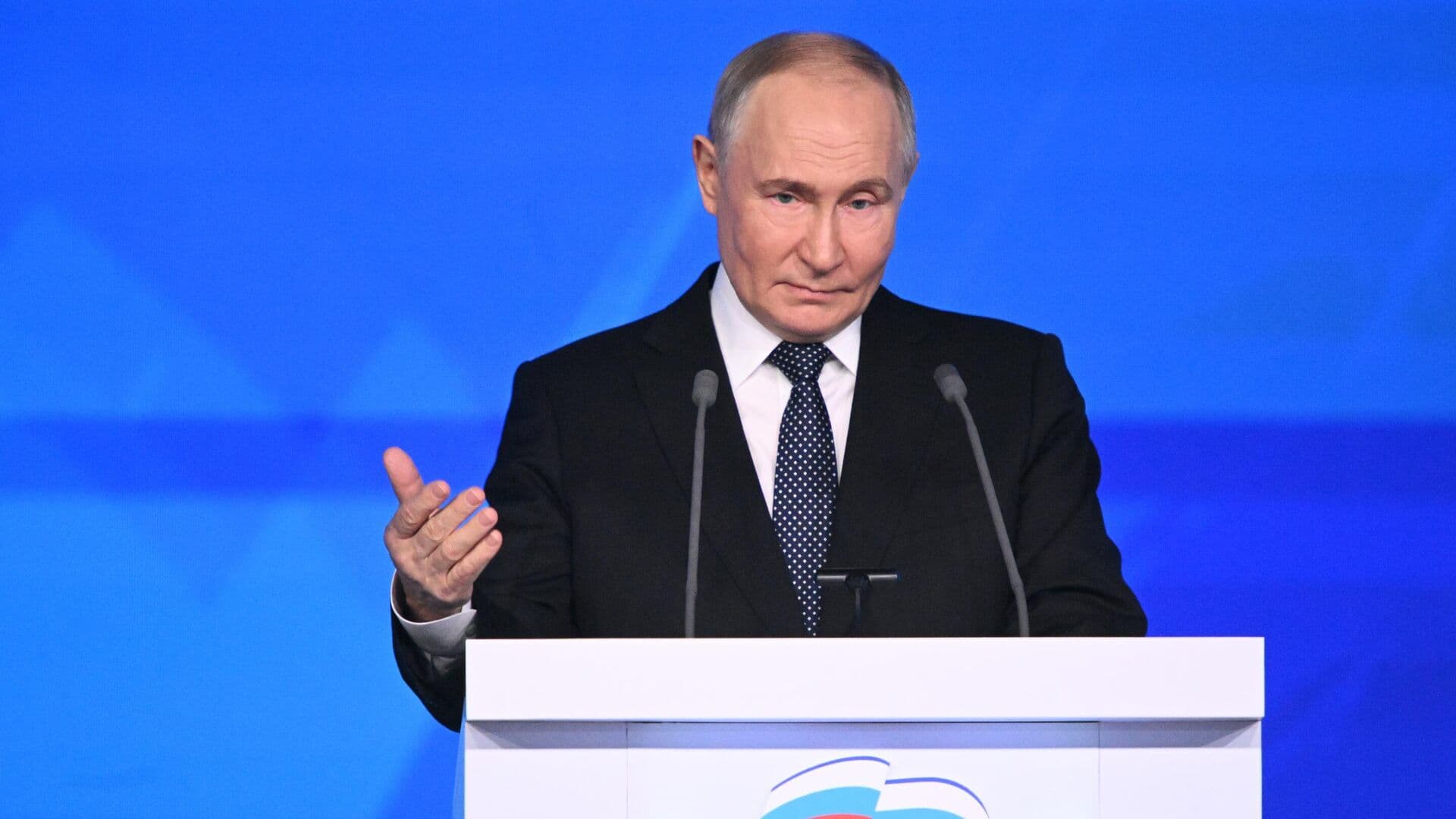 Песков не исключил участия Путина в съезде "Единой России"