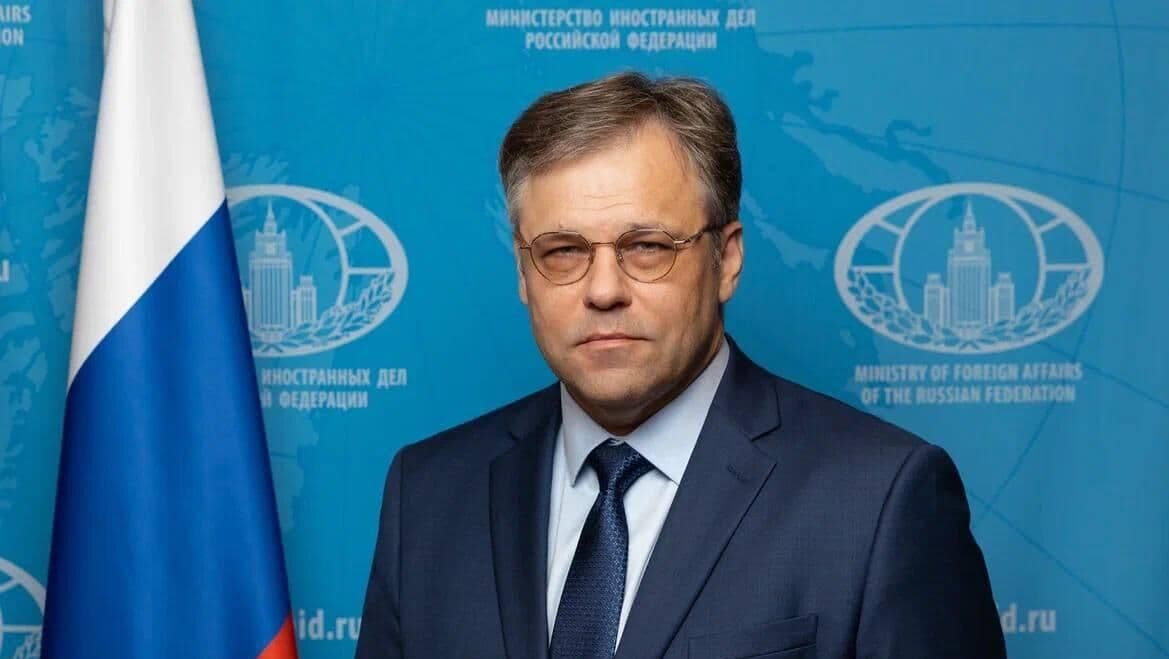 Мирошник передал МККК доклады о нарушениях права Украиной