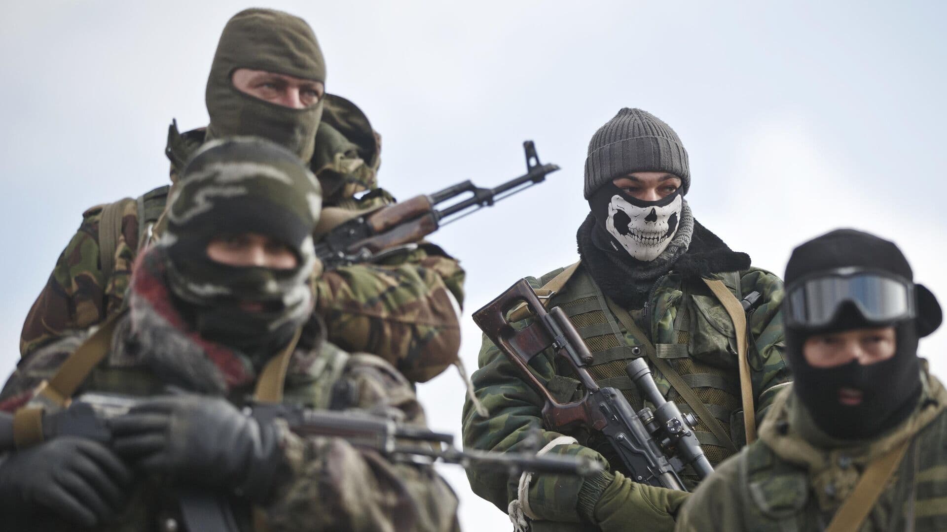 ВСУ прикладывали к телам военнопленных раскаленные ножи, заявил Мирошник