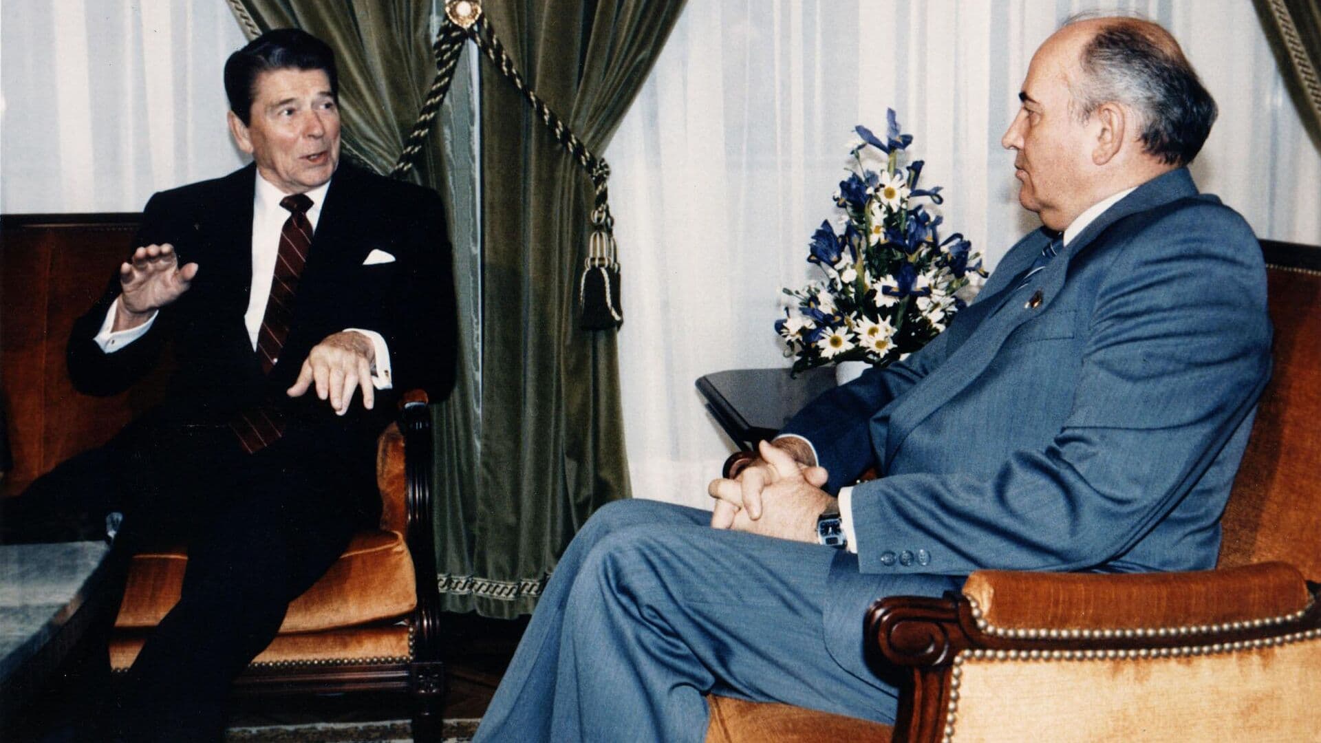 В Швейцарии продали виллу, где прошла встреча Горбачева и Рейгана