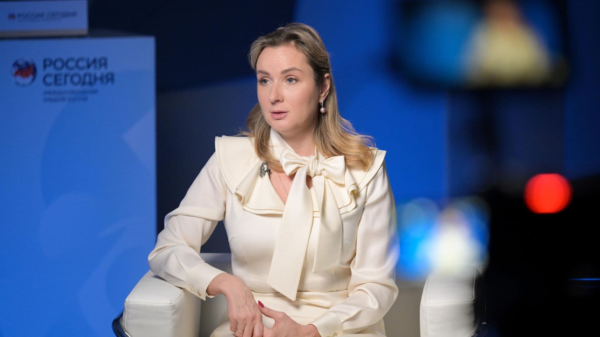Львова-Белова рассказала, куда обращаться столкнувшимся с домашним насилием