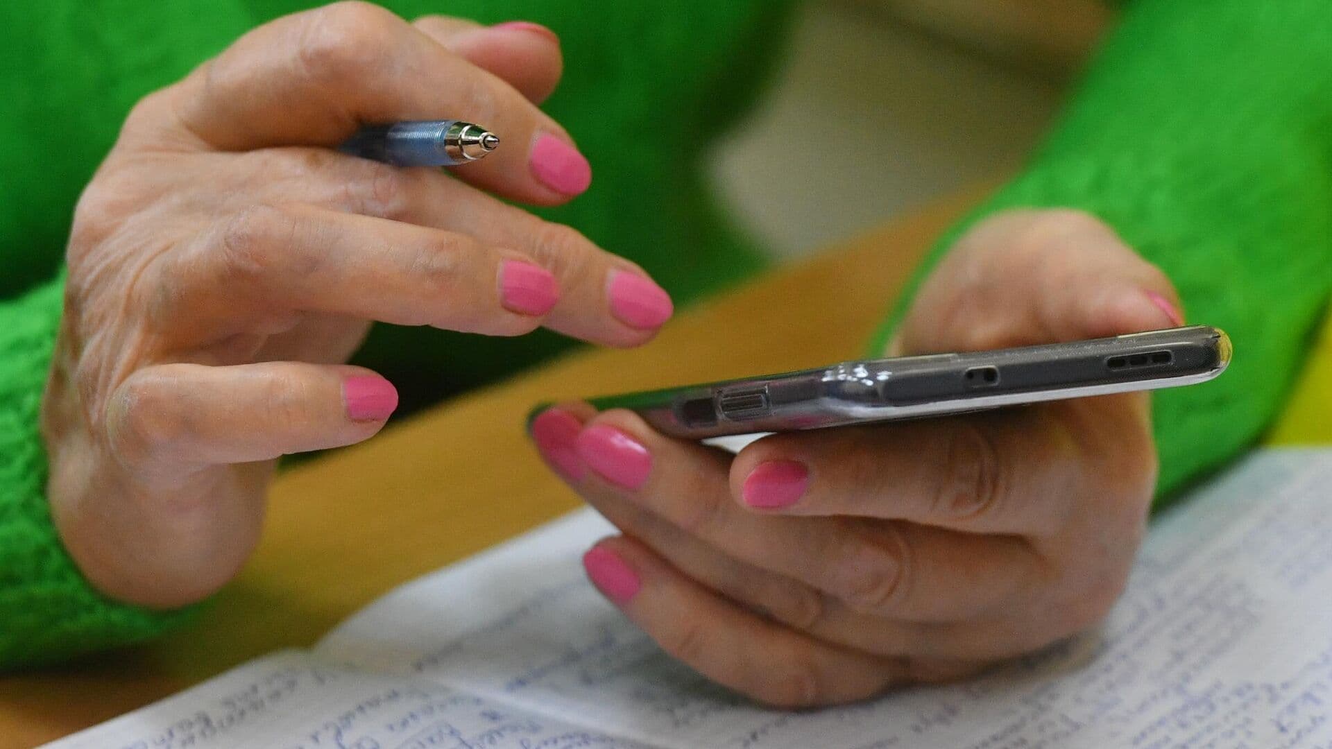 Ракова назвала популярные образовательные курсы "Московского долголетия"