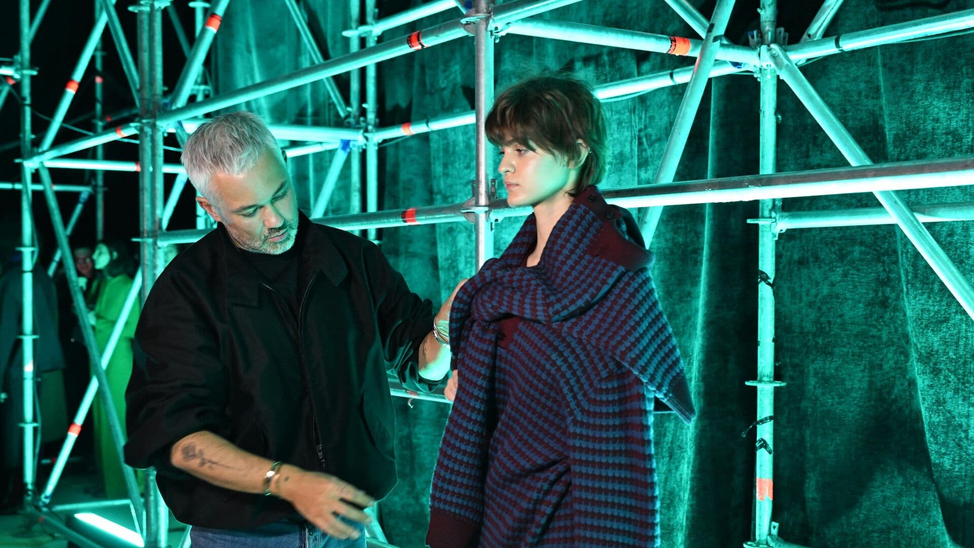 На Московской неделе моды представили одежду на базе рабочей униформы