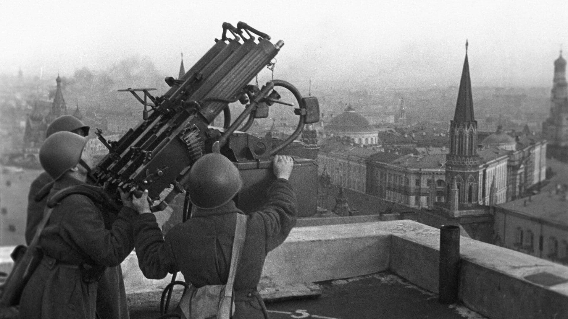 Путин в День города вспомнил подвиги защитников Москвы в 1941 году