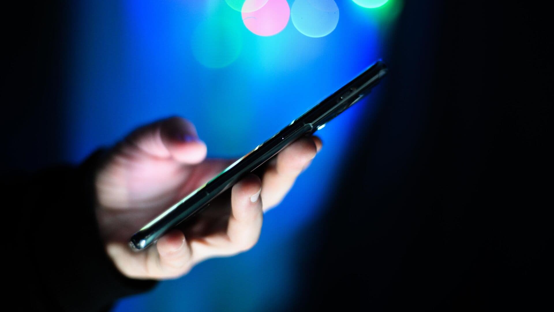 Песков ответил на вопрос об ограничениях связи в России