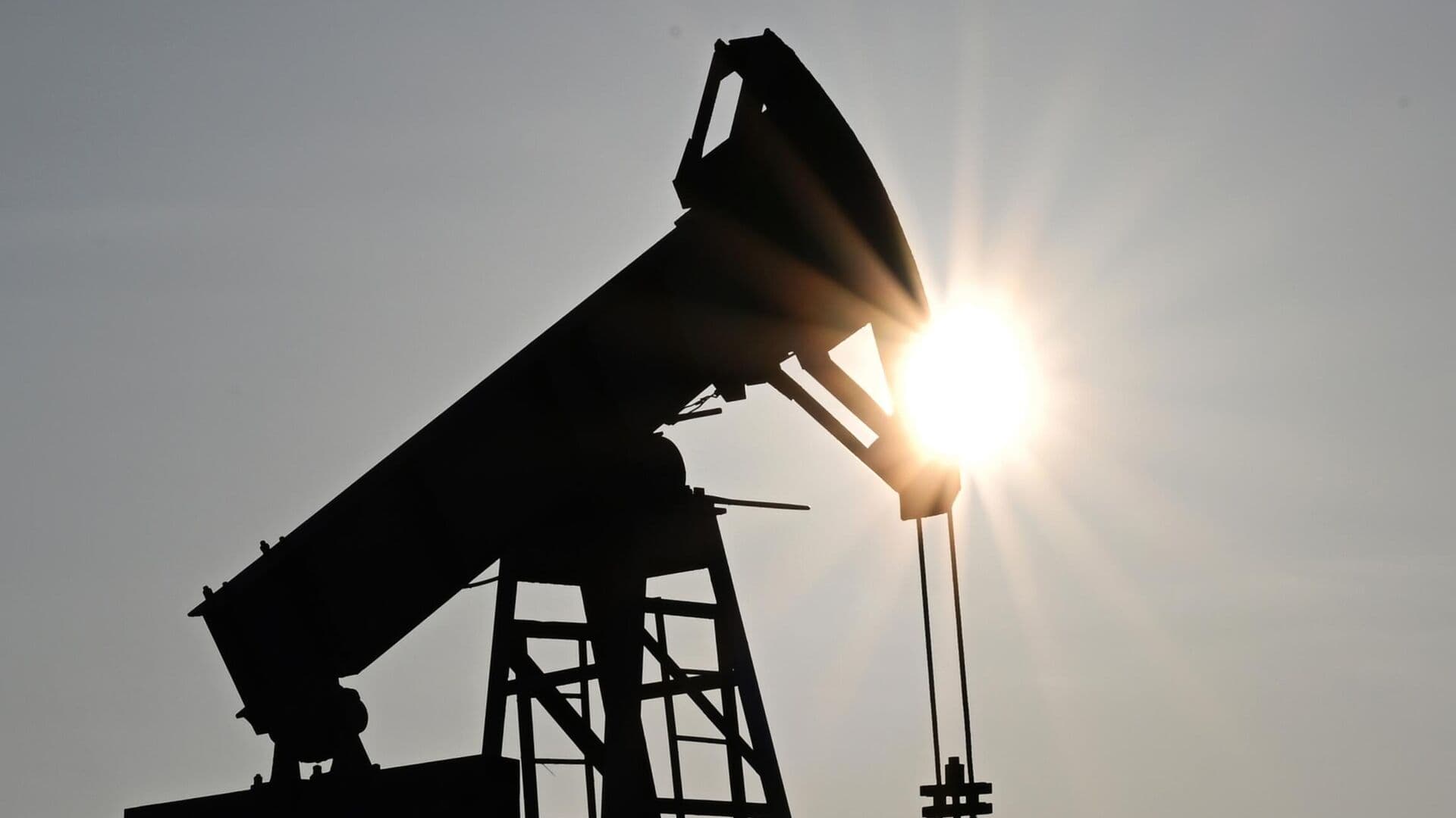 Запасов нефти в России хватит на 62 года, заявил Новак