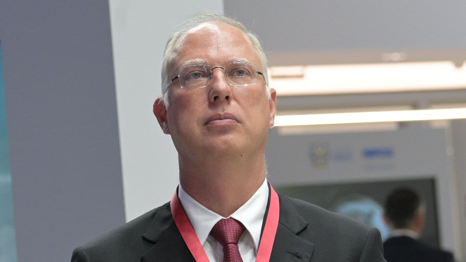 Дмитриев отказался от комментариев по итогам встречи в Женеве