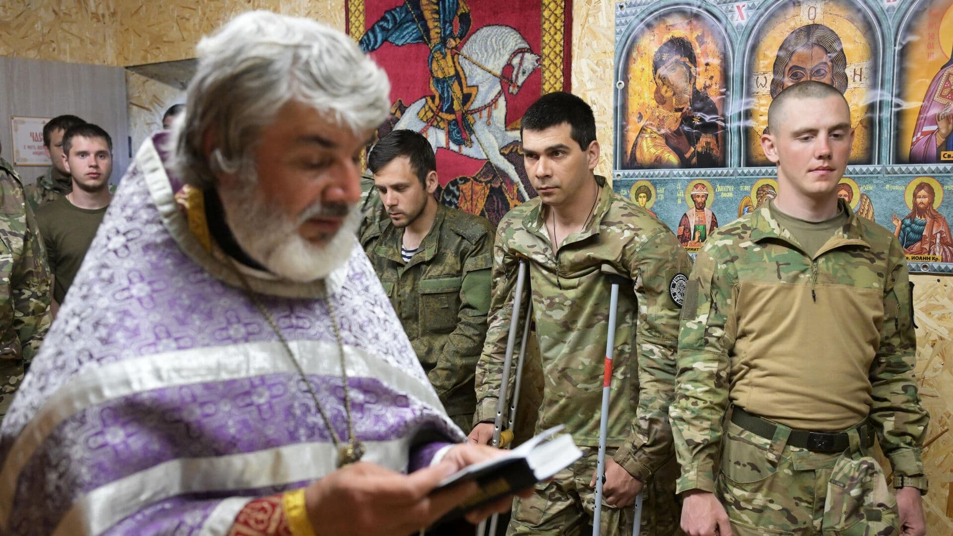 Украинские переселенцы назвали цинизмом нарушение ВСУ пасхального перемирия