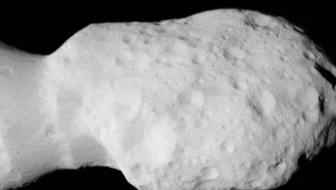 Ученый рассказал об опасности астероидов, летящих со стороны Солнца