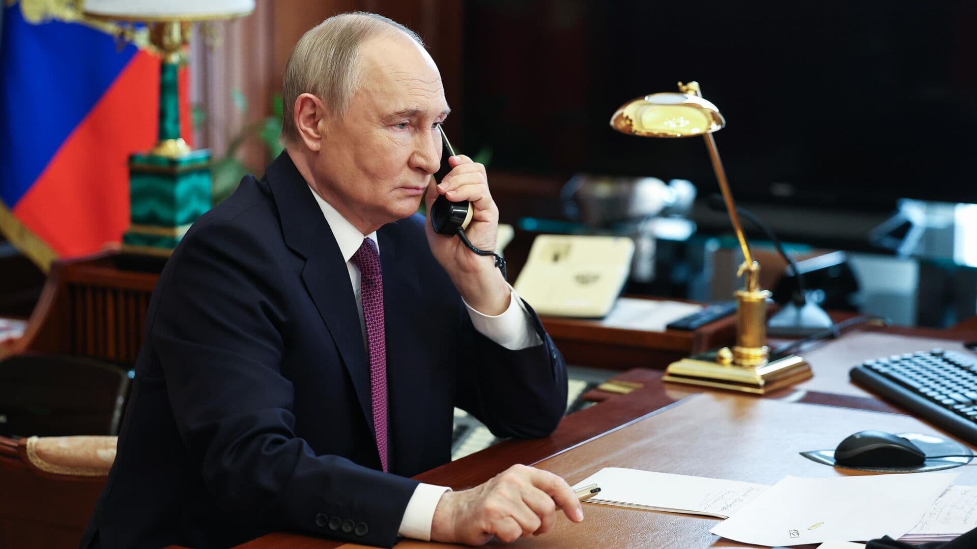 Путин проведет международный разговор, связанный с ситуацией вокруг Ирана