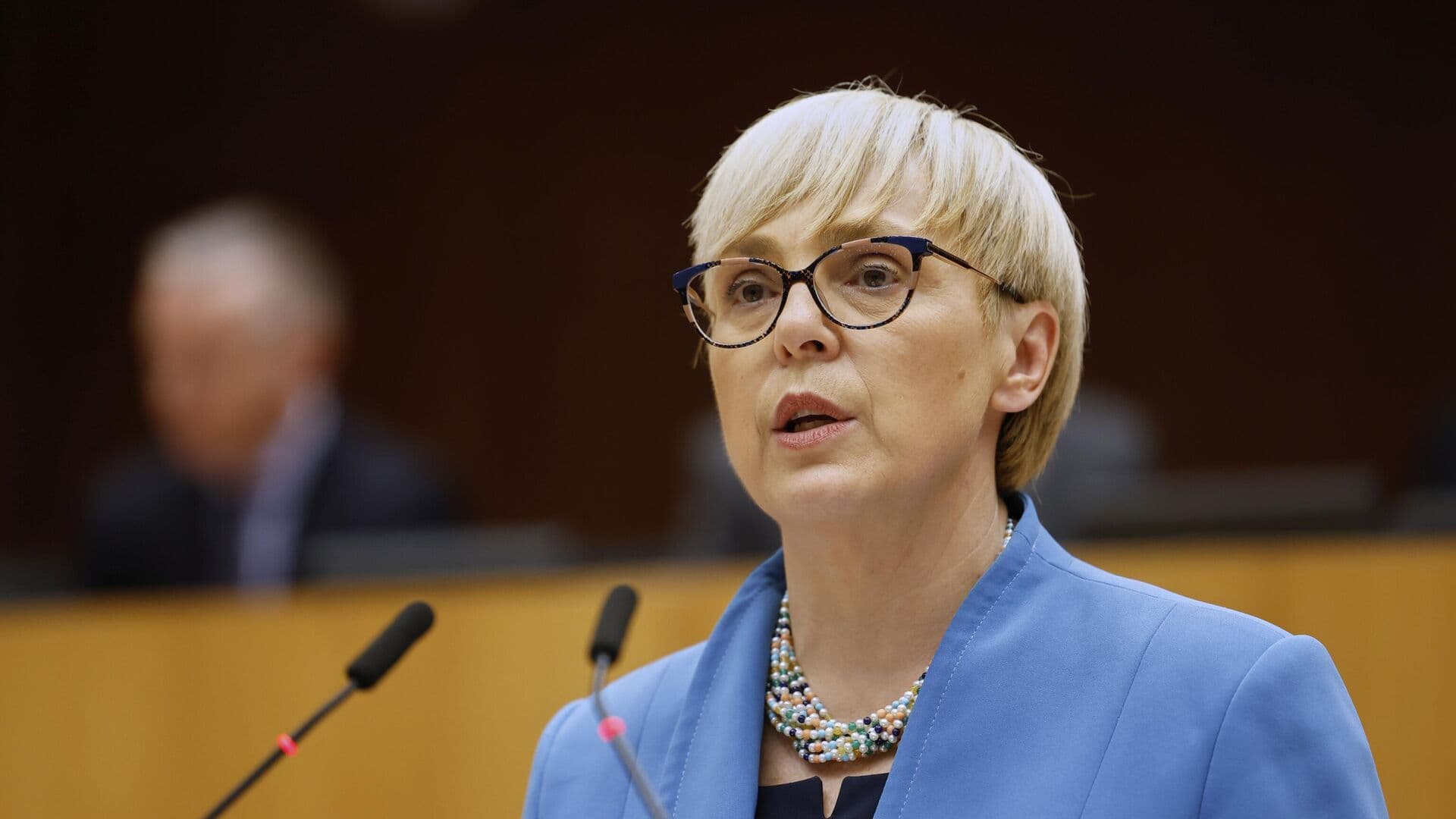 Глава Словении назвала крупнейшей ошибкой ЕС прекращение диалога с Россией