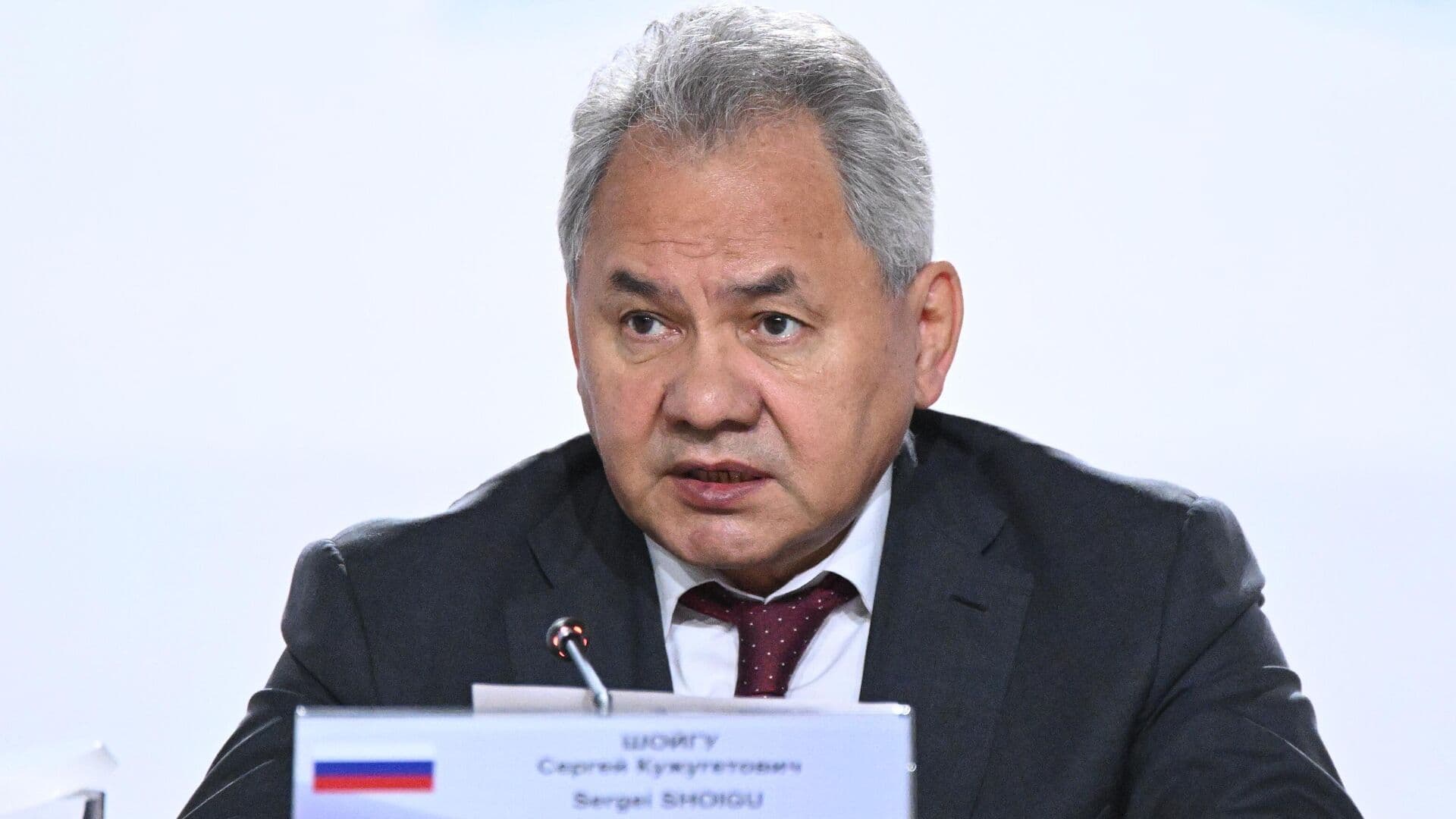 Россия готова к совместной работе по ситуации вокруг Ирана, заявил Шойгу