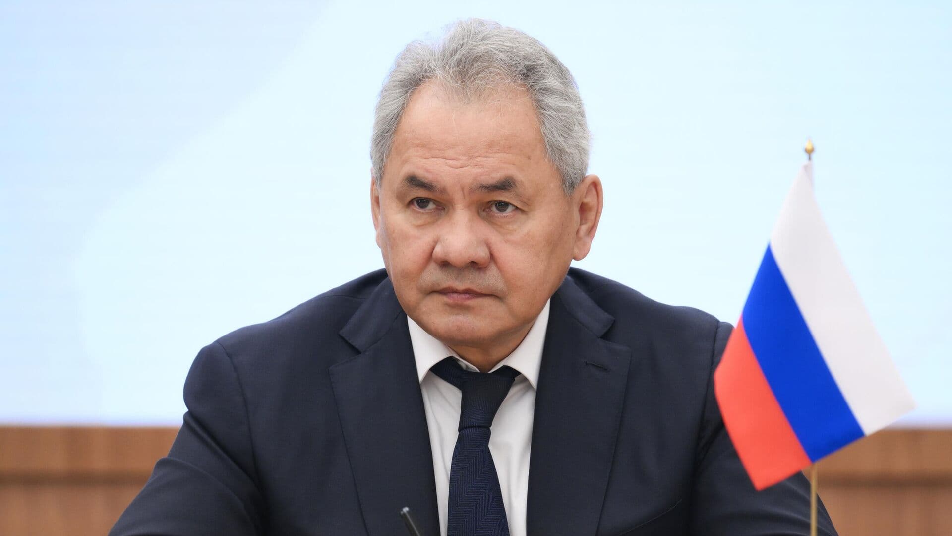 Россия находится в контакте со странами Персидского залива, заявил Шойгу