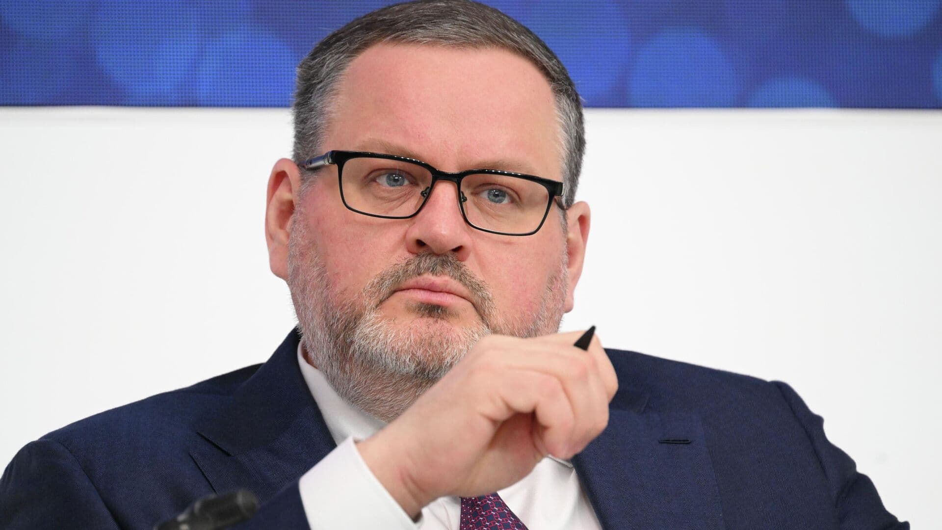 Еще 74 тысячи многодетных семей получат единое пособие, заявил Котяков