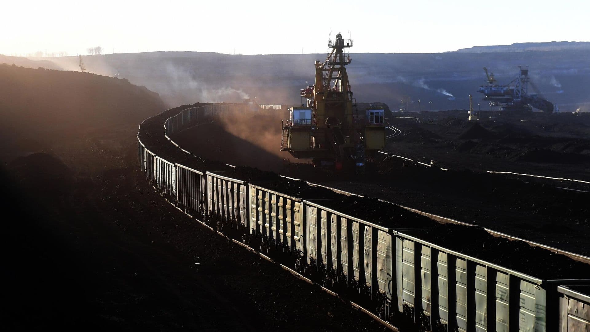 Россия к 2050 году намерена нарастить добычу угля до 660 млн тонн