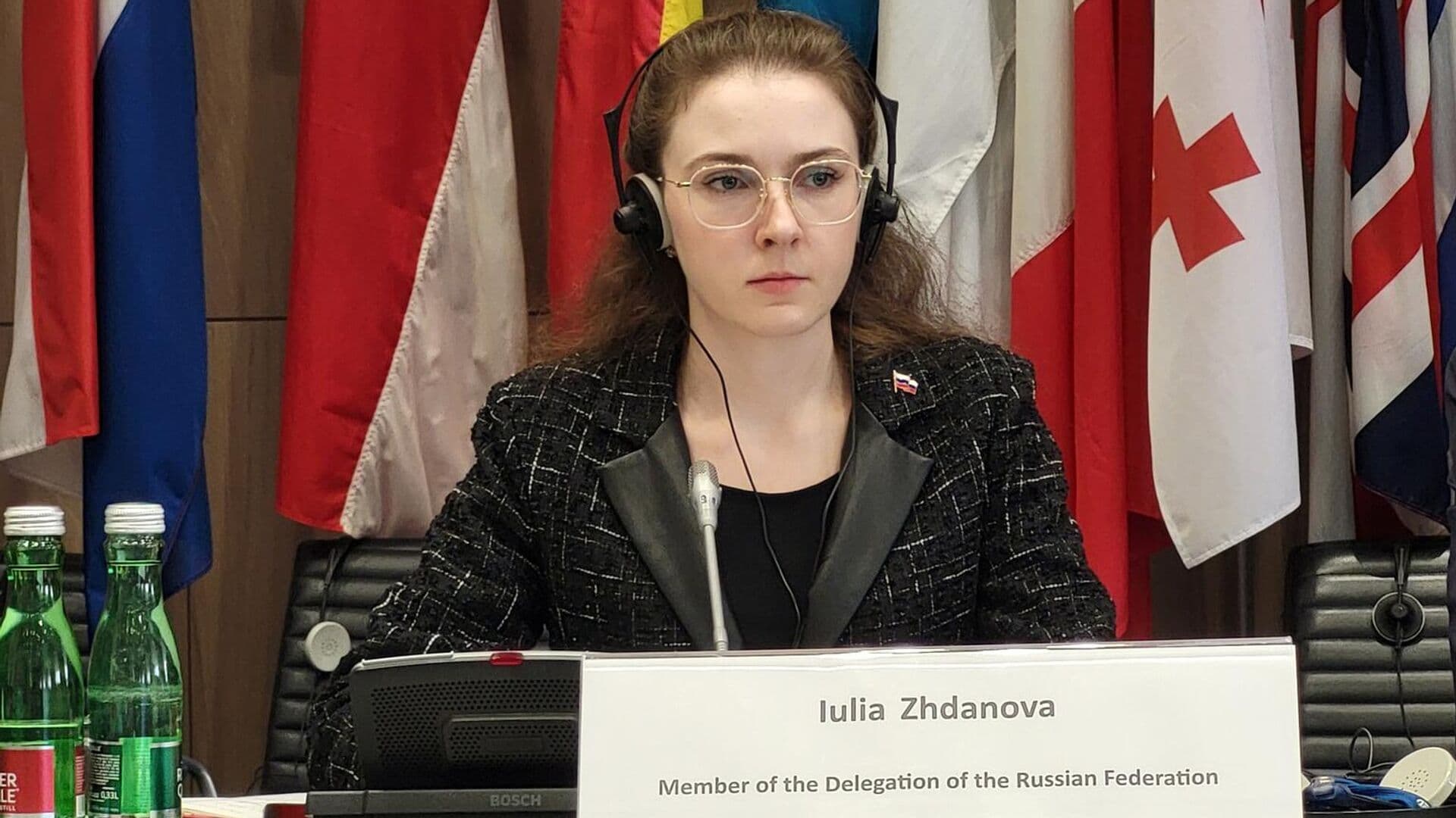 НАТО и ЕС игнорируют ситуацию на Украине, заявила Жданова