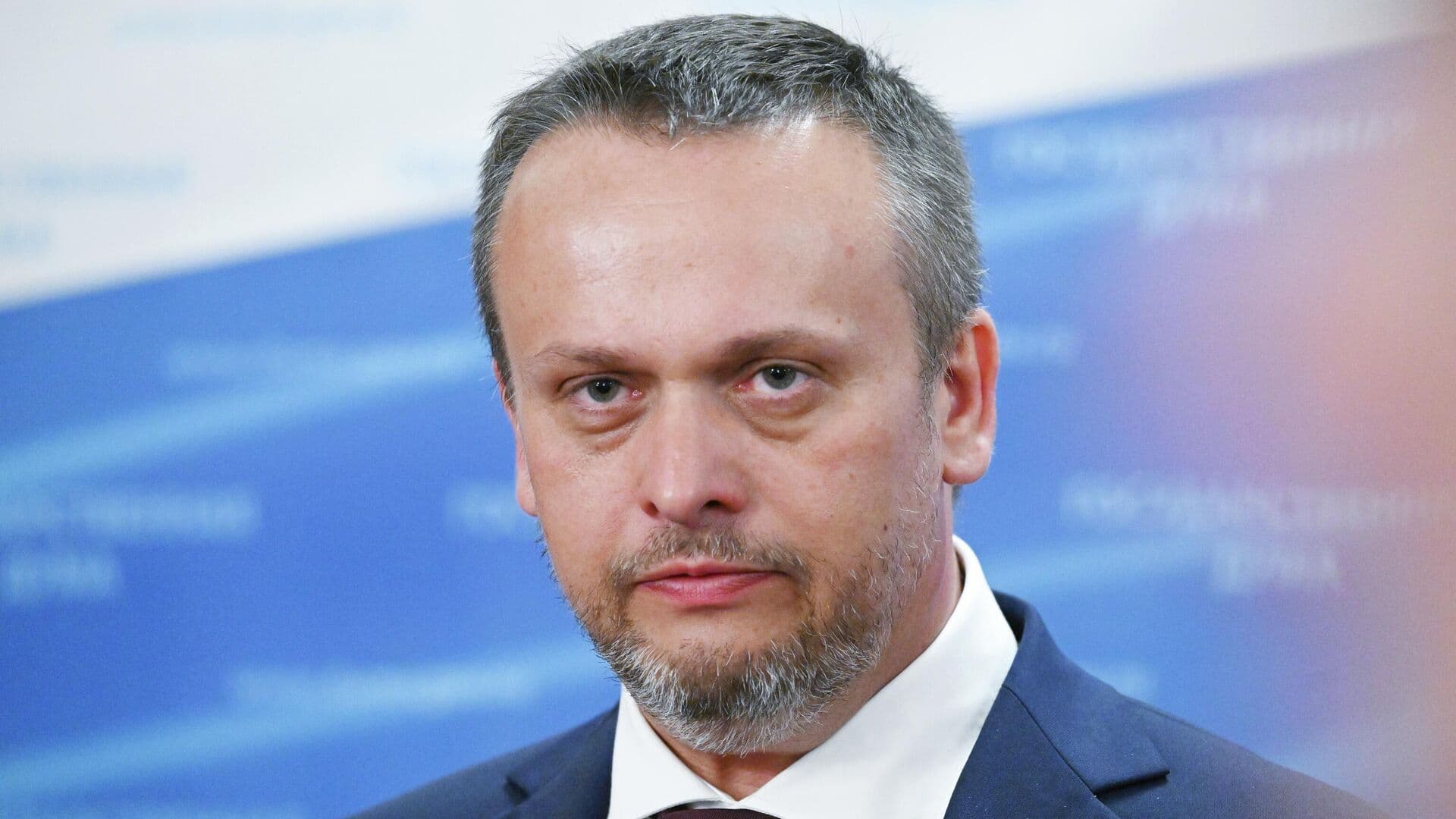 Глава Минтранса получает оперативную информацию о ЧП в Ульяновской области