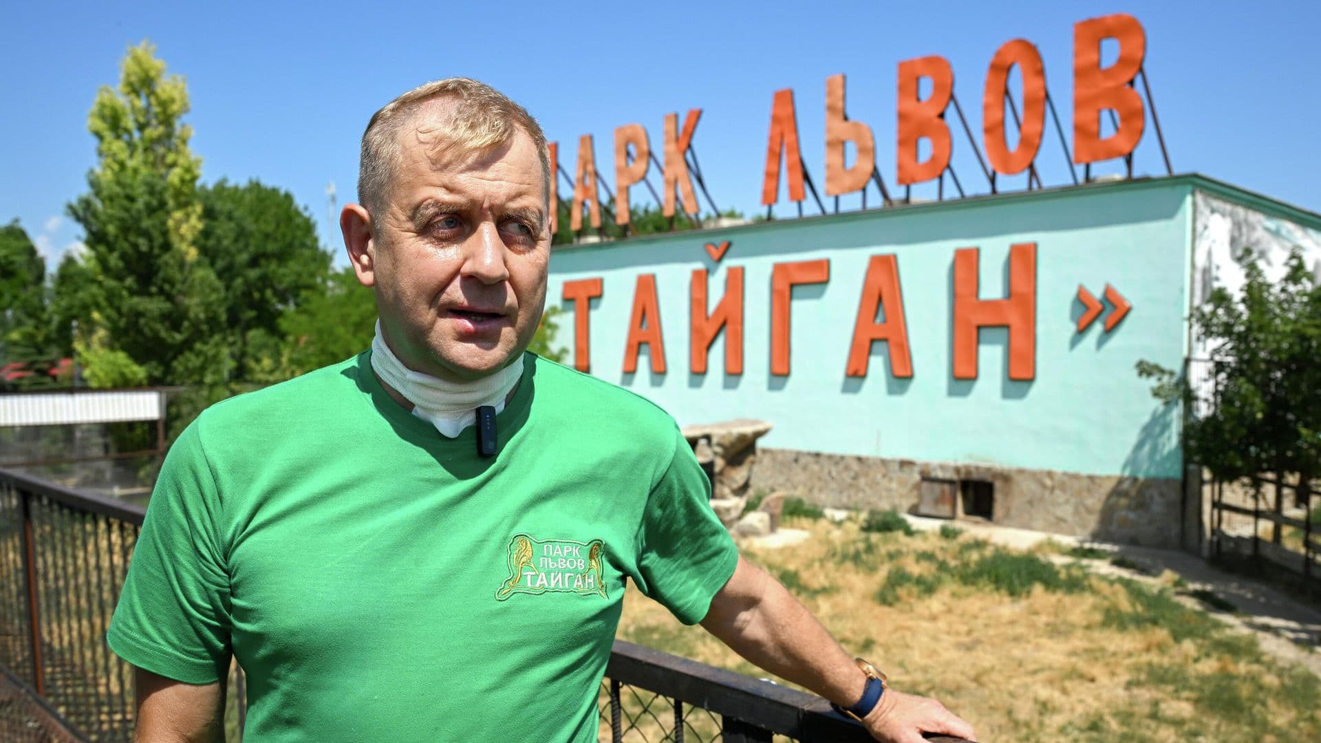 Владелец крымского сафари-парка сорвался на багги со склона в горах