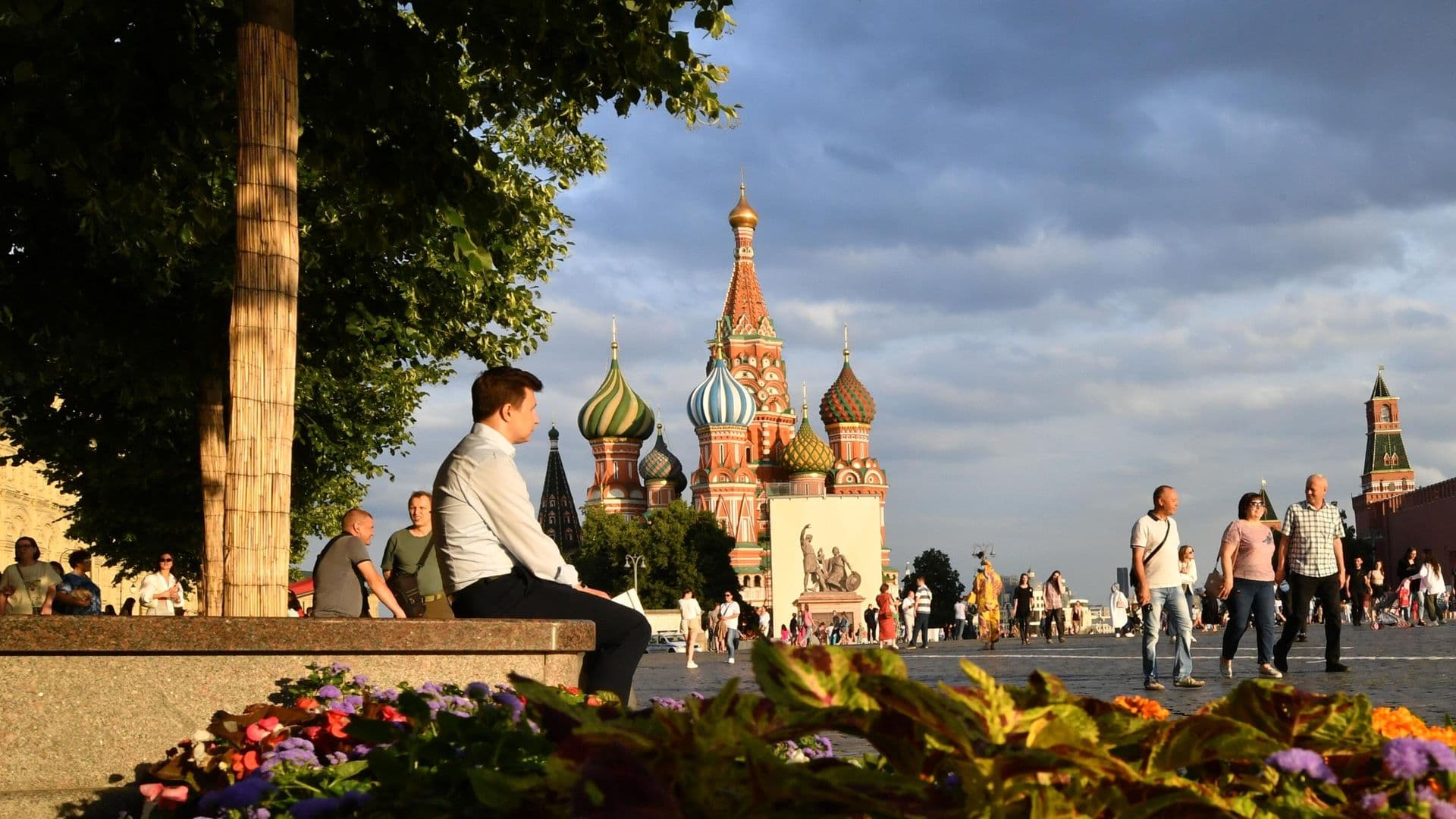 Пенсии, ЖКХ, ОСАГО и больничные. Что изменится с 1 августа