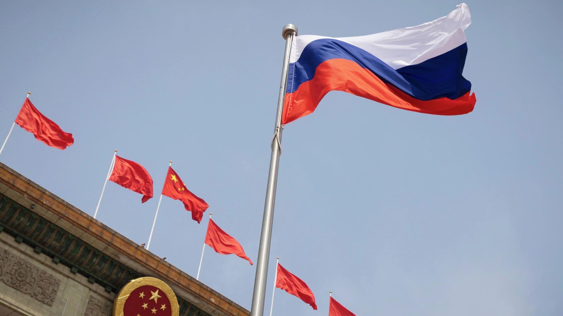 В Совфеде оценили идею ослабления связей с Китаем ради сближения с США